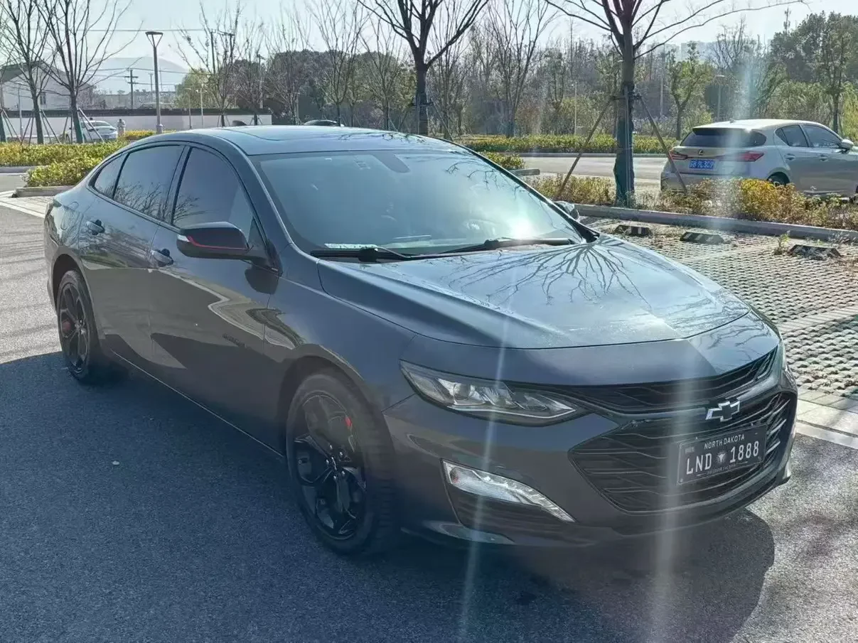 Chevrolet Malibu XL