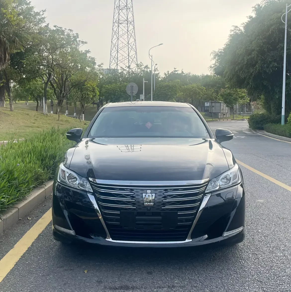Toyota crown