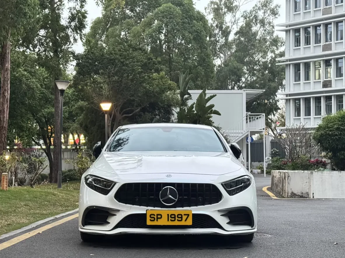 Mercedes-Benz CLS