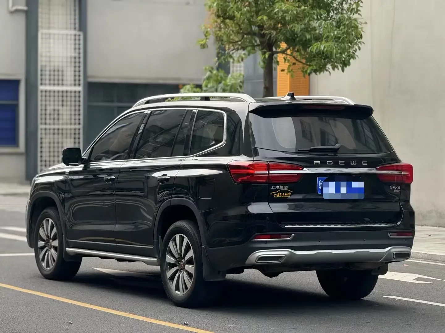 Roewe RX8