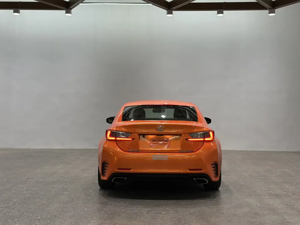 Lexus RC