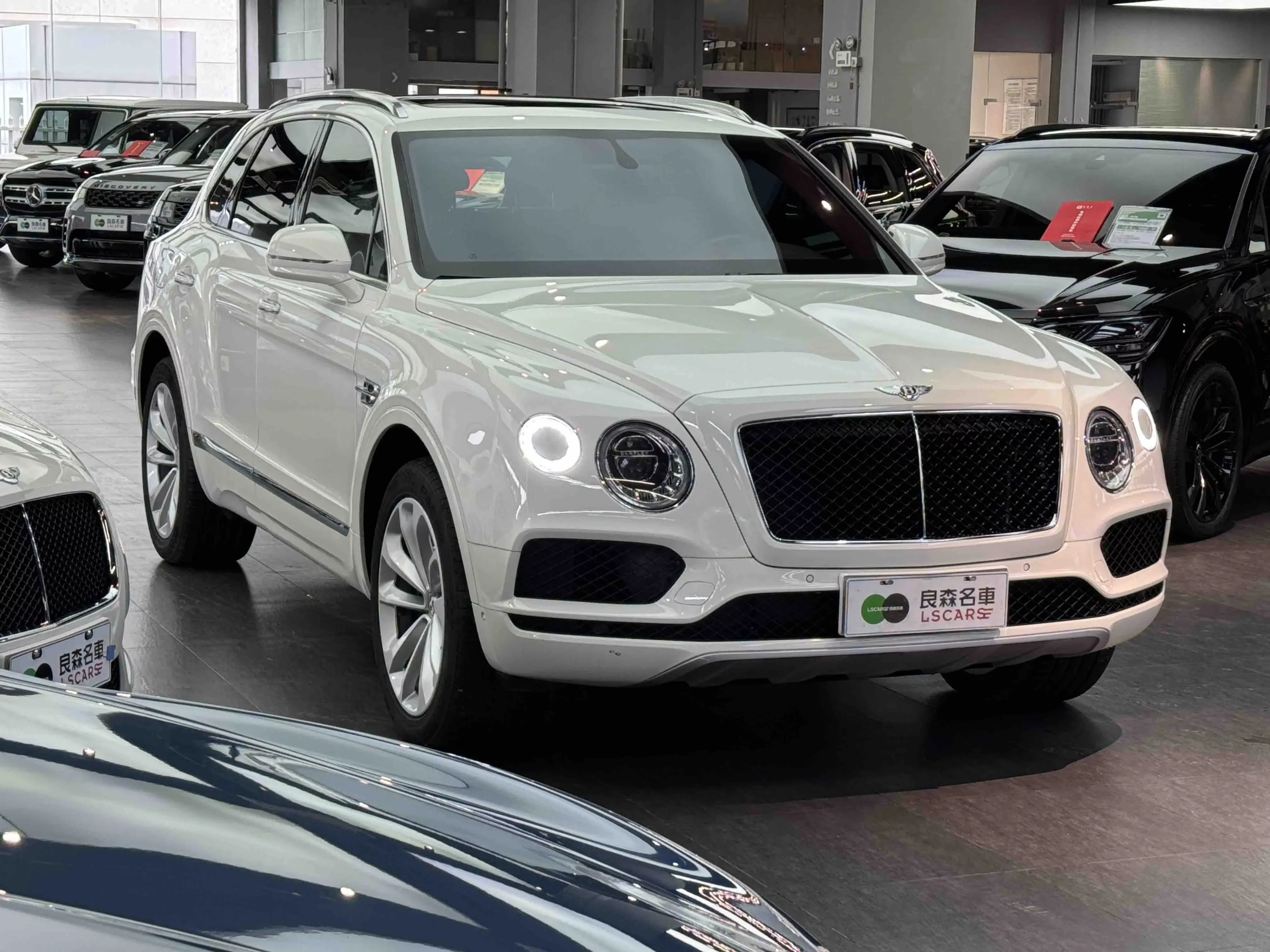 Bentley Bentayga
