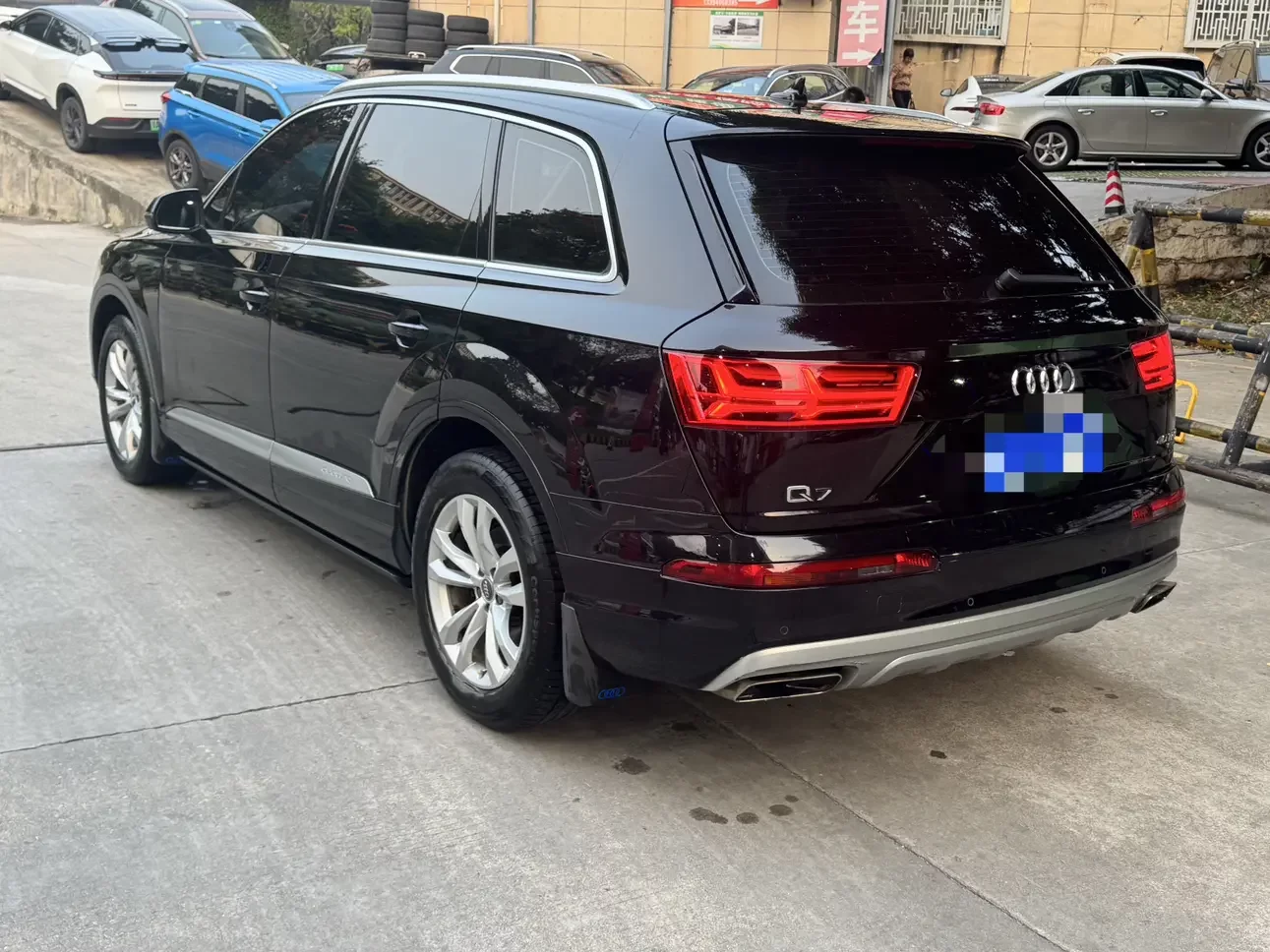 Audi Q7