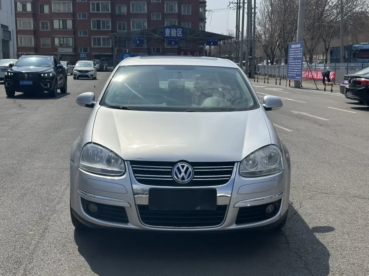 Volkswagen Sagitar