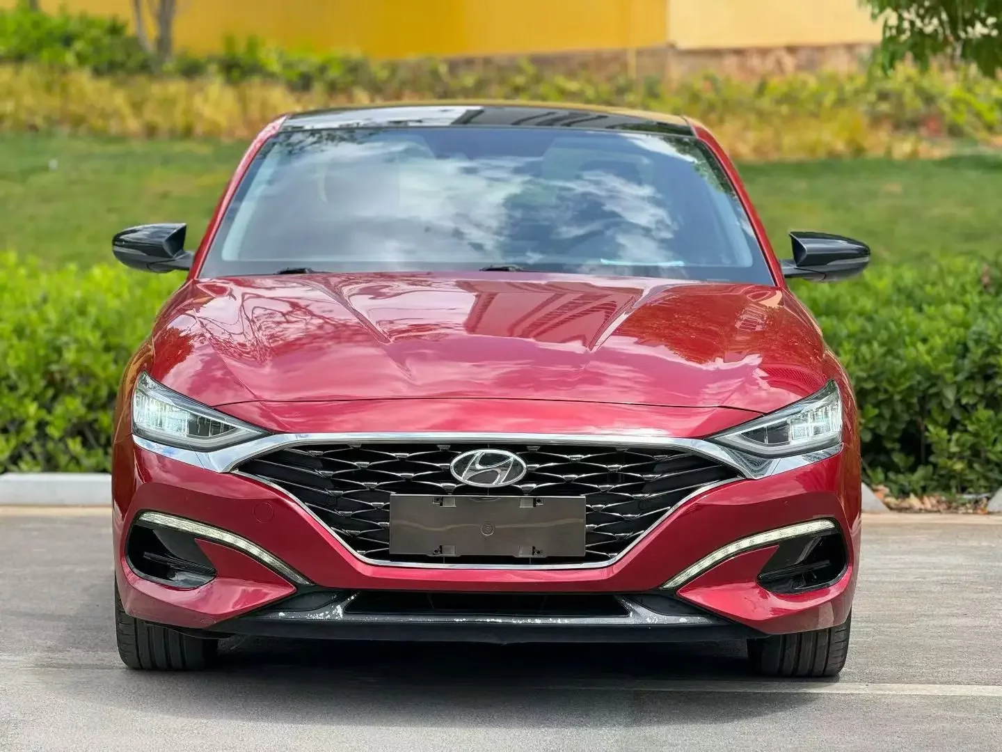 Hyundai Lafesta
