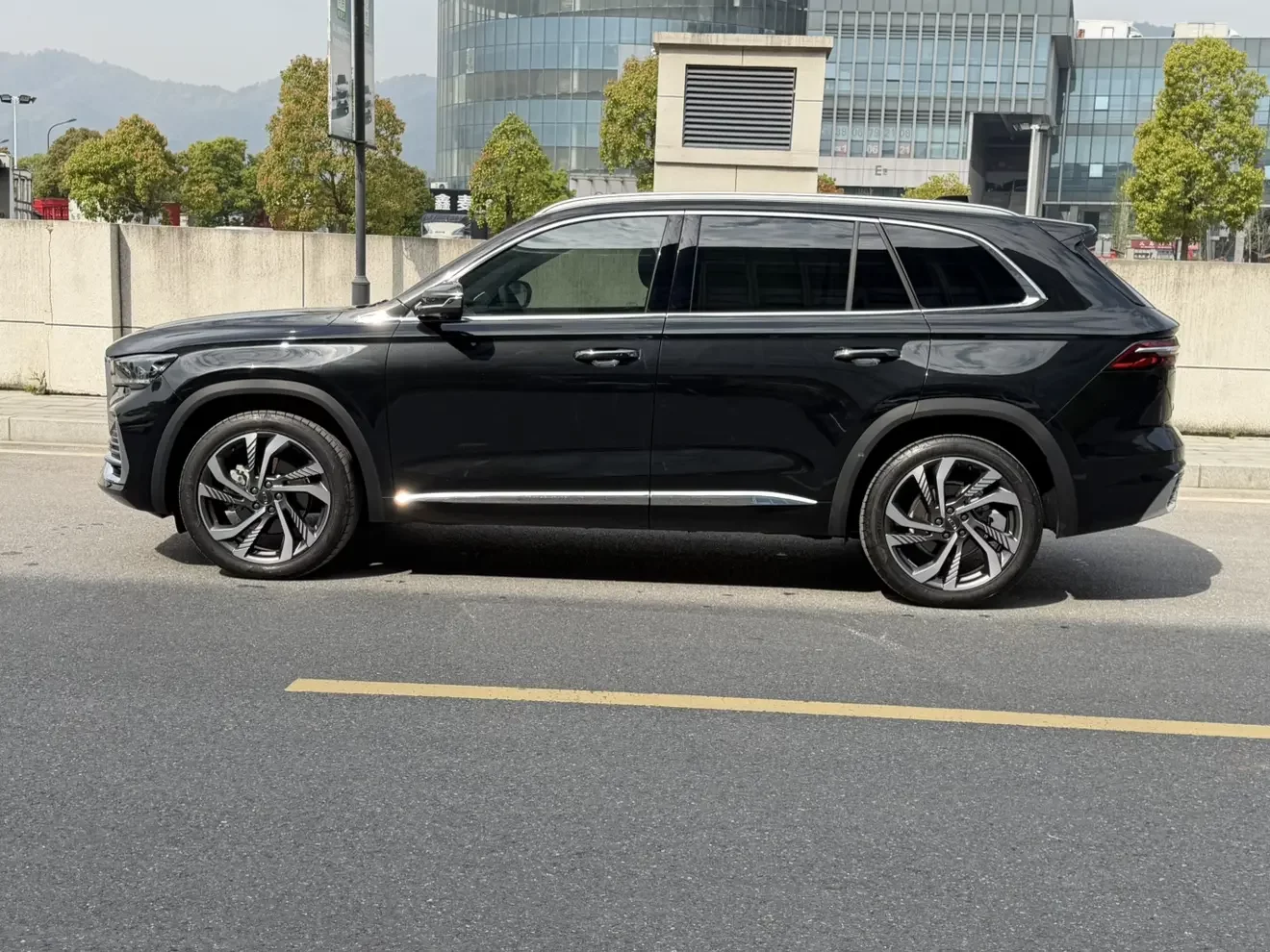 Geely Monjaro