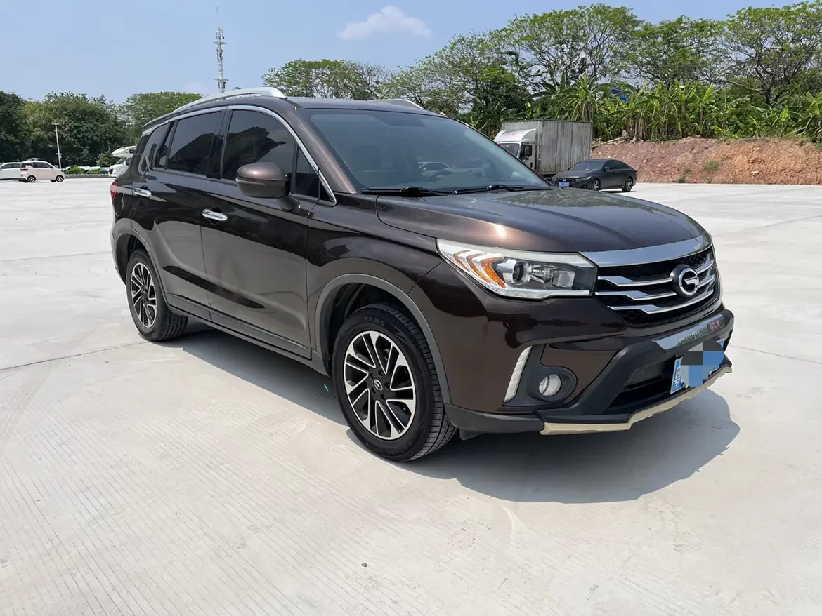 GAC Trumpchi GS4