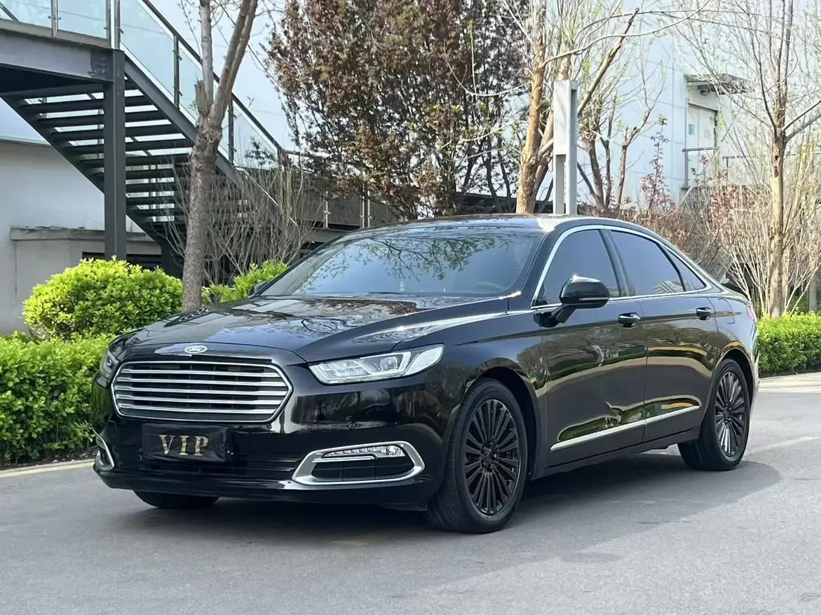 Ford Taurus