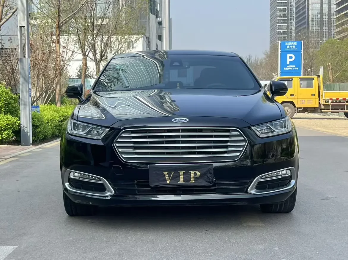 Ford Taurus