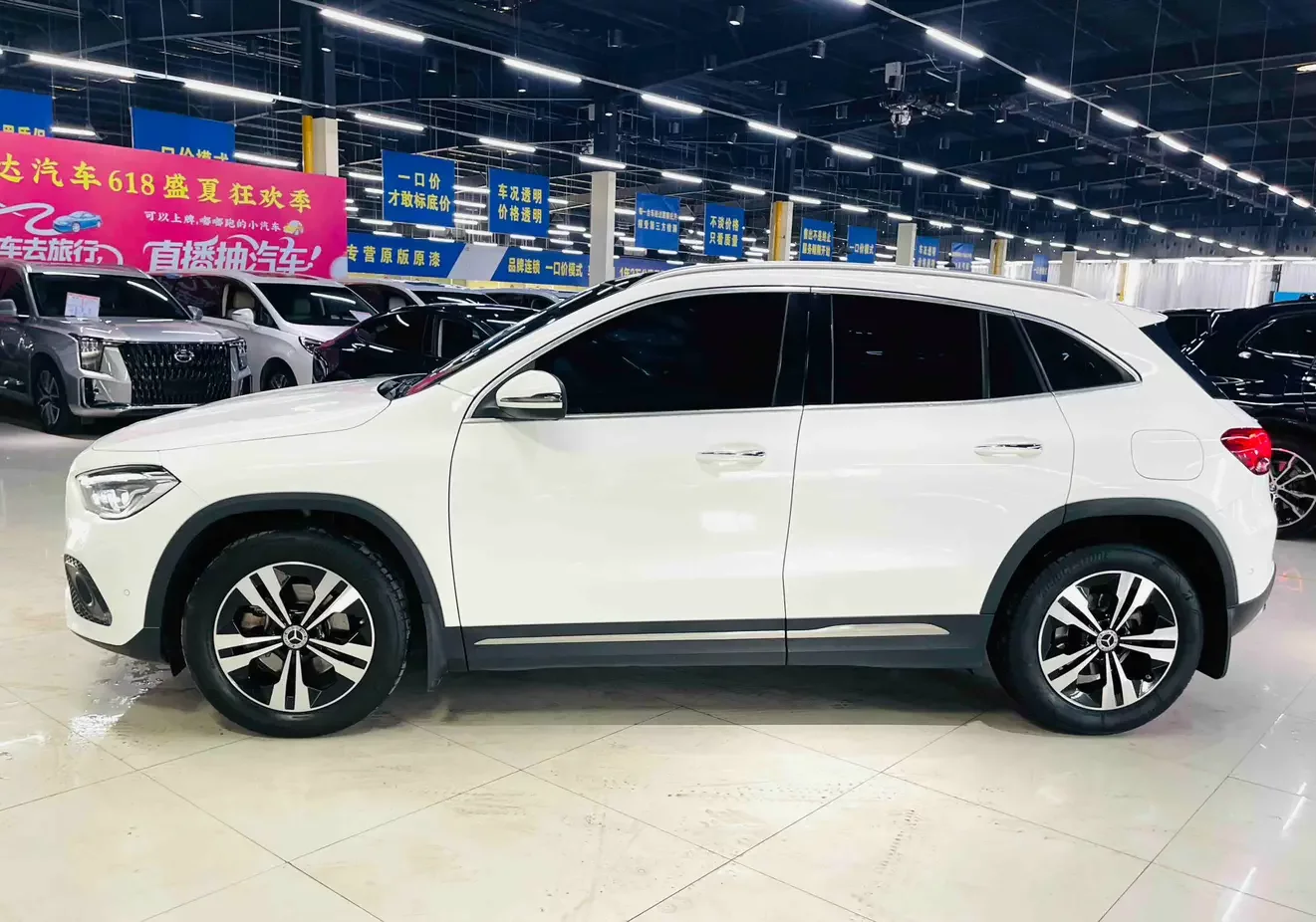 Mercedes-Benz GLA