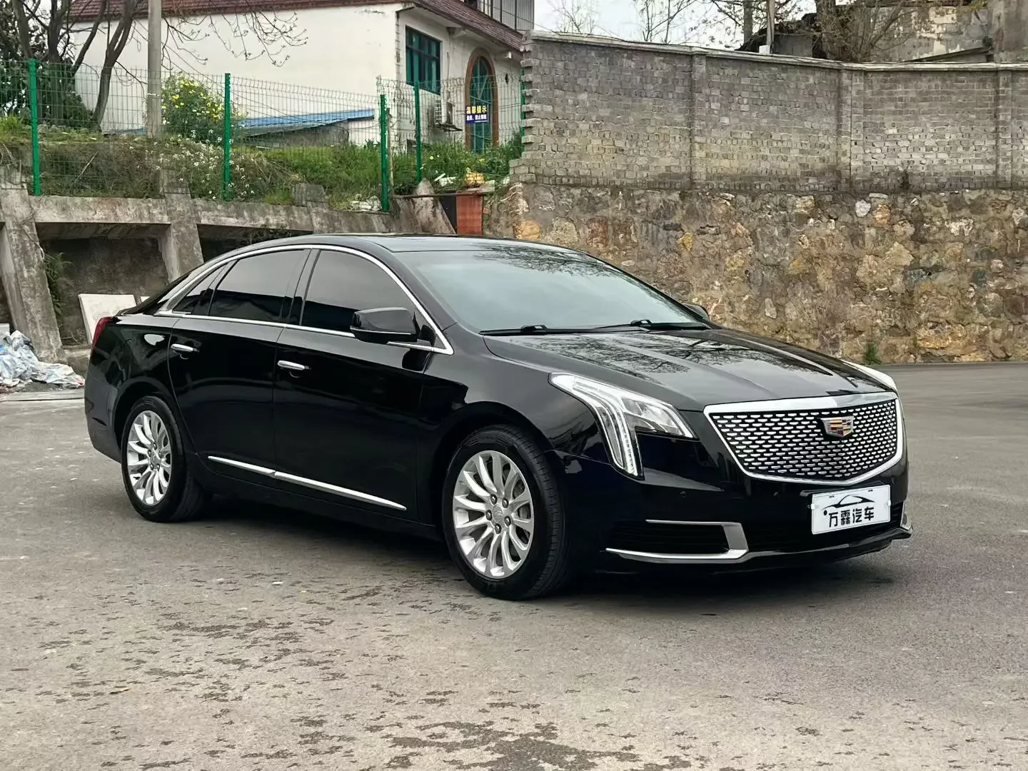 Cadillac XTS