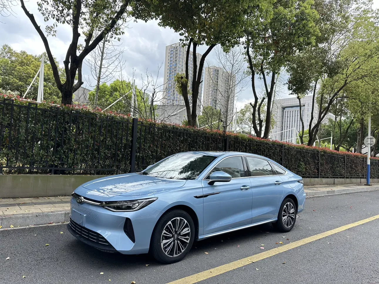Chery Fengyun A8