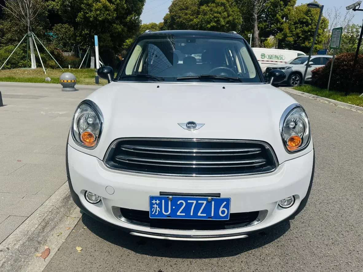 MINI COUNTRYMAN