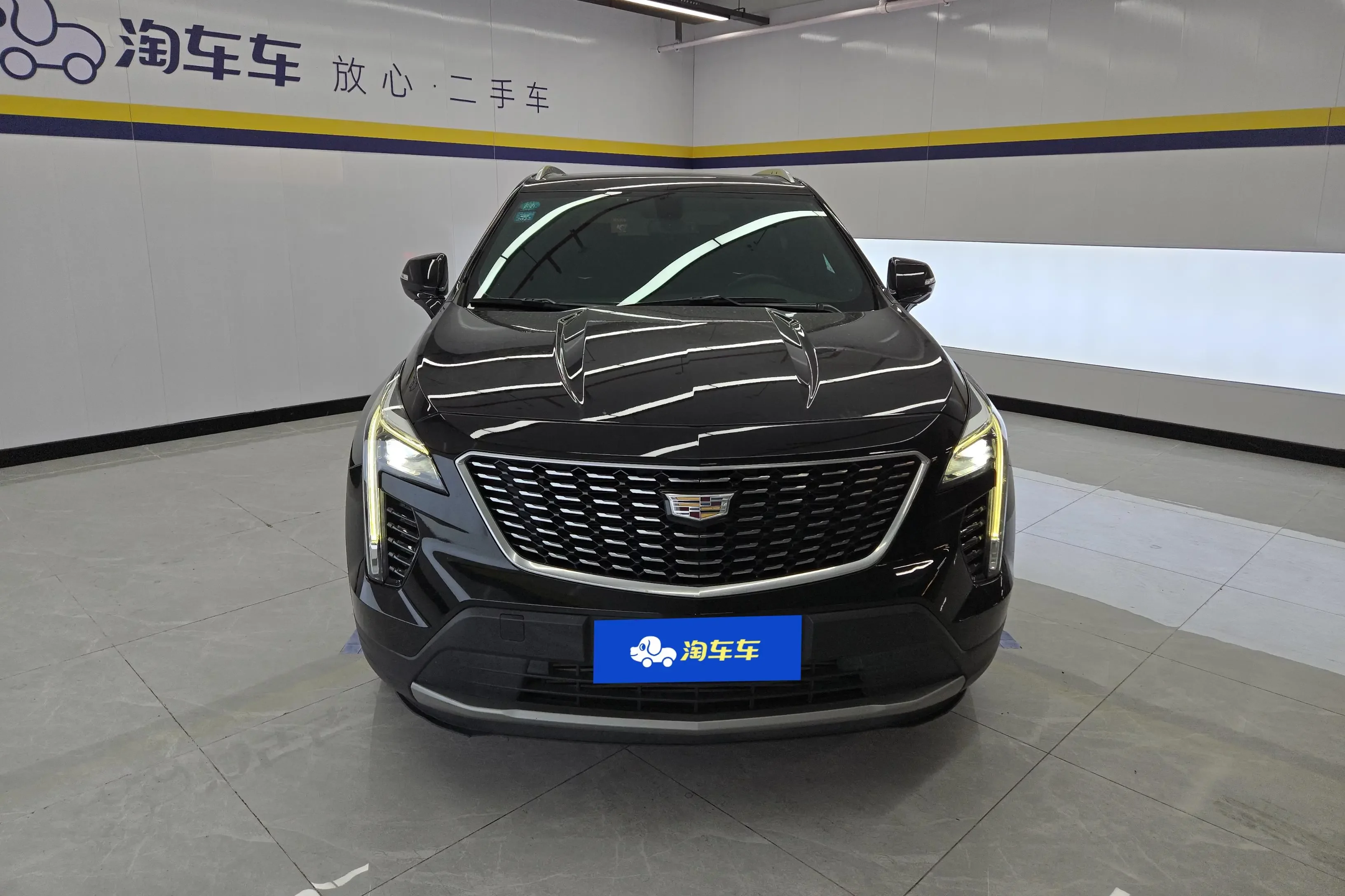 Cadillac XT4