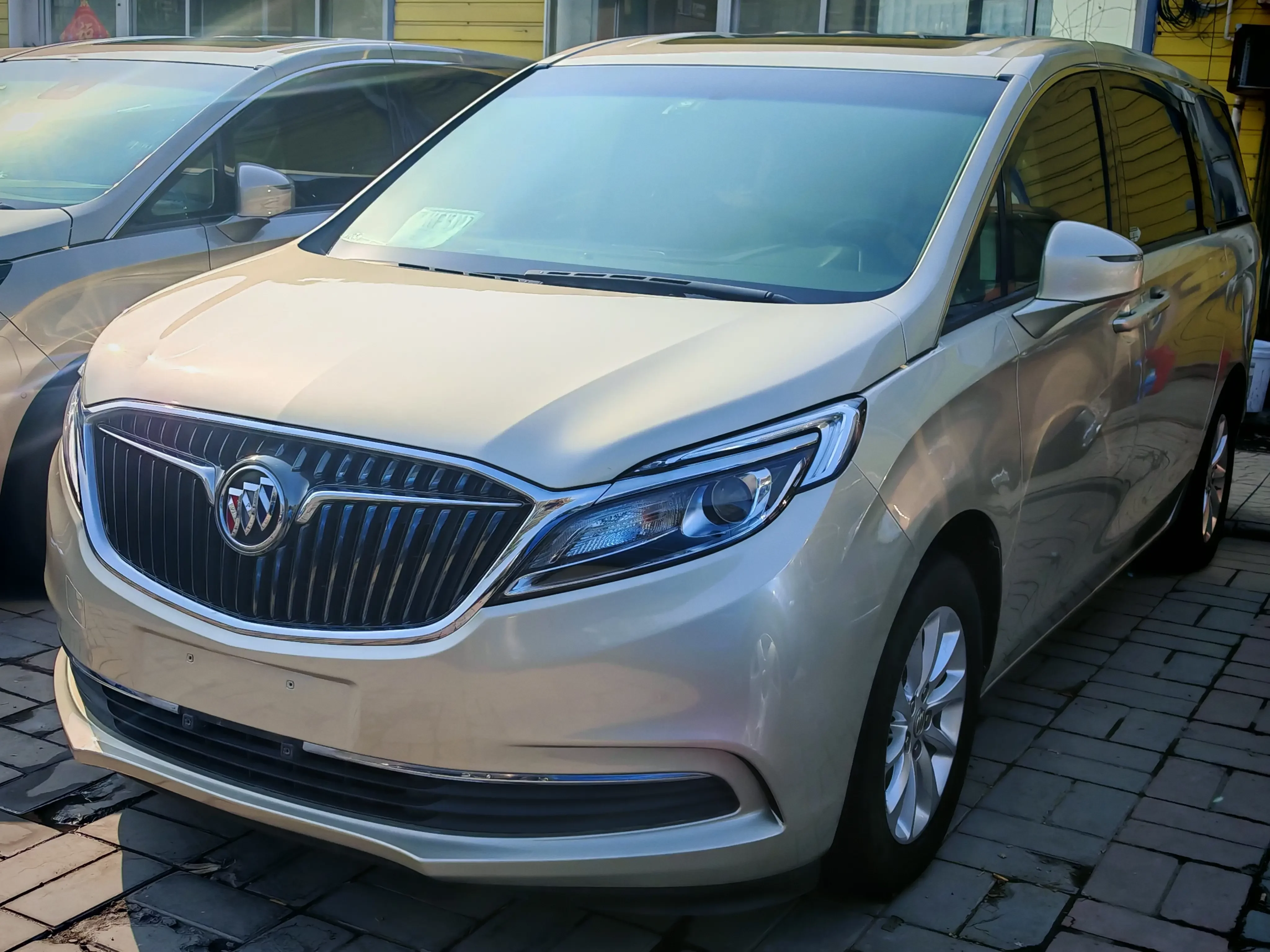 Buick GL8