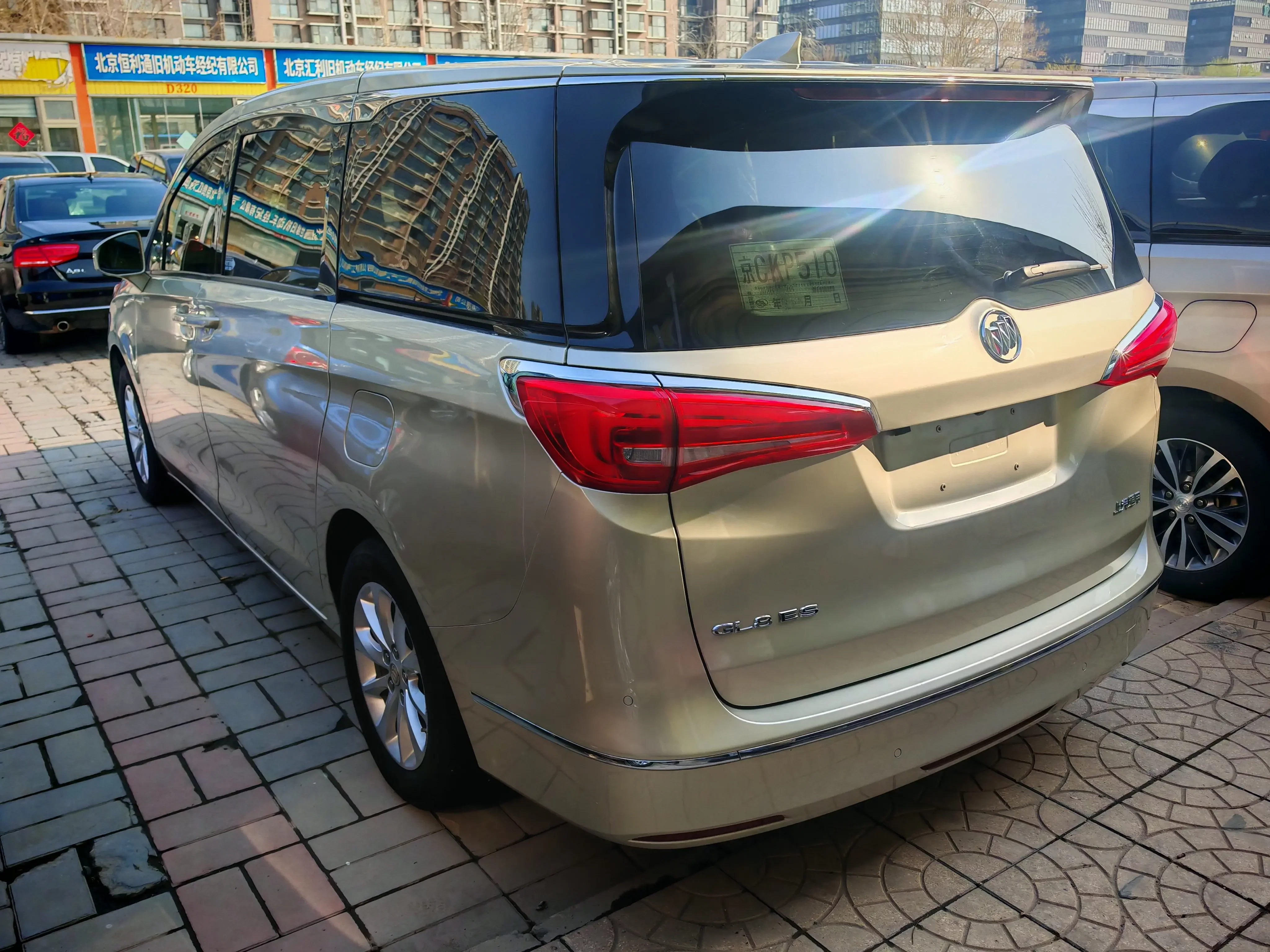 Buick GL8