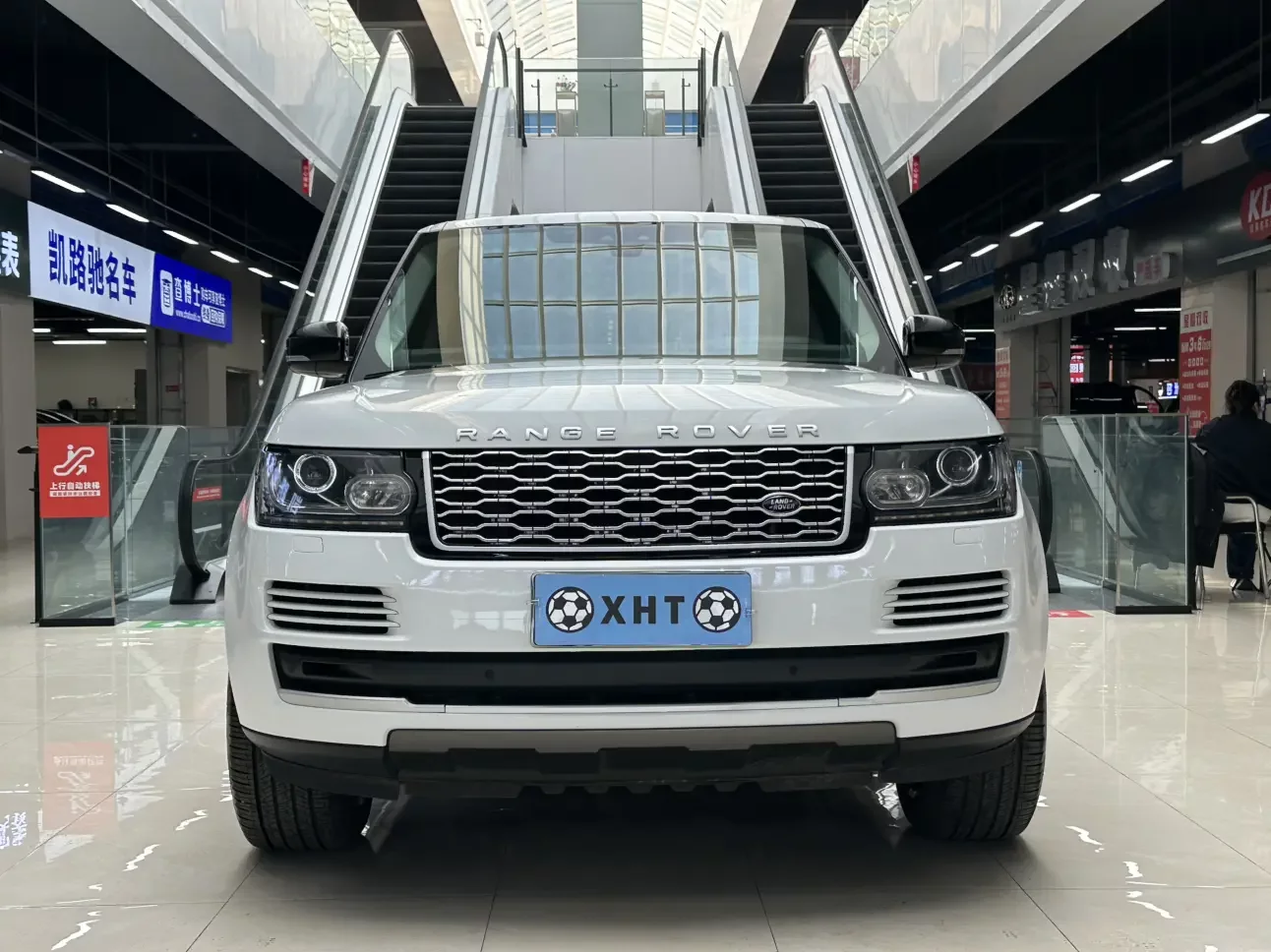Land Rover range rover