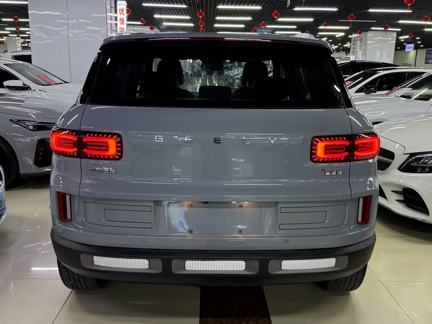 Geely ICON