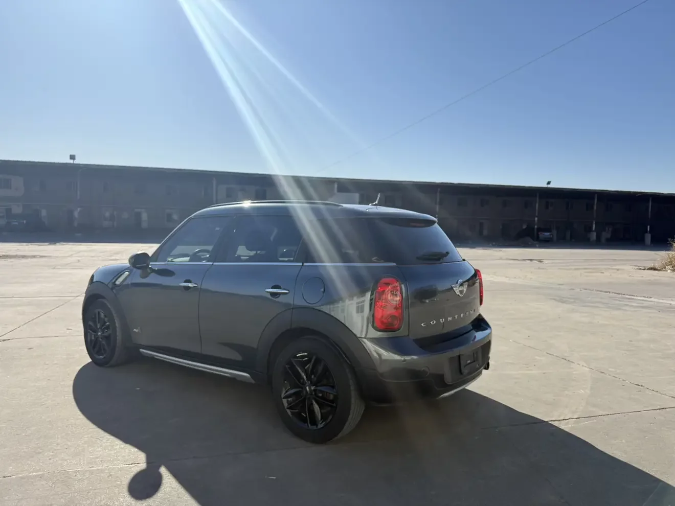 MINI COUNTRYMAN