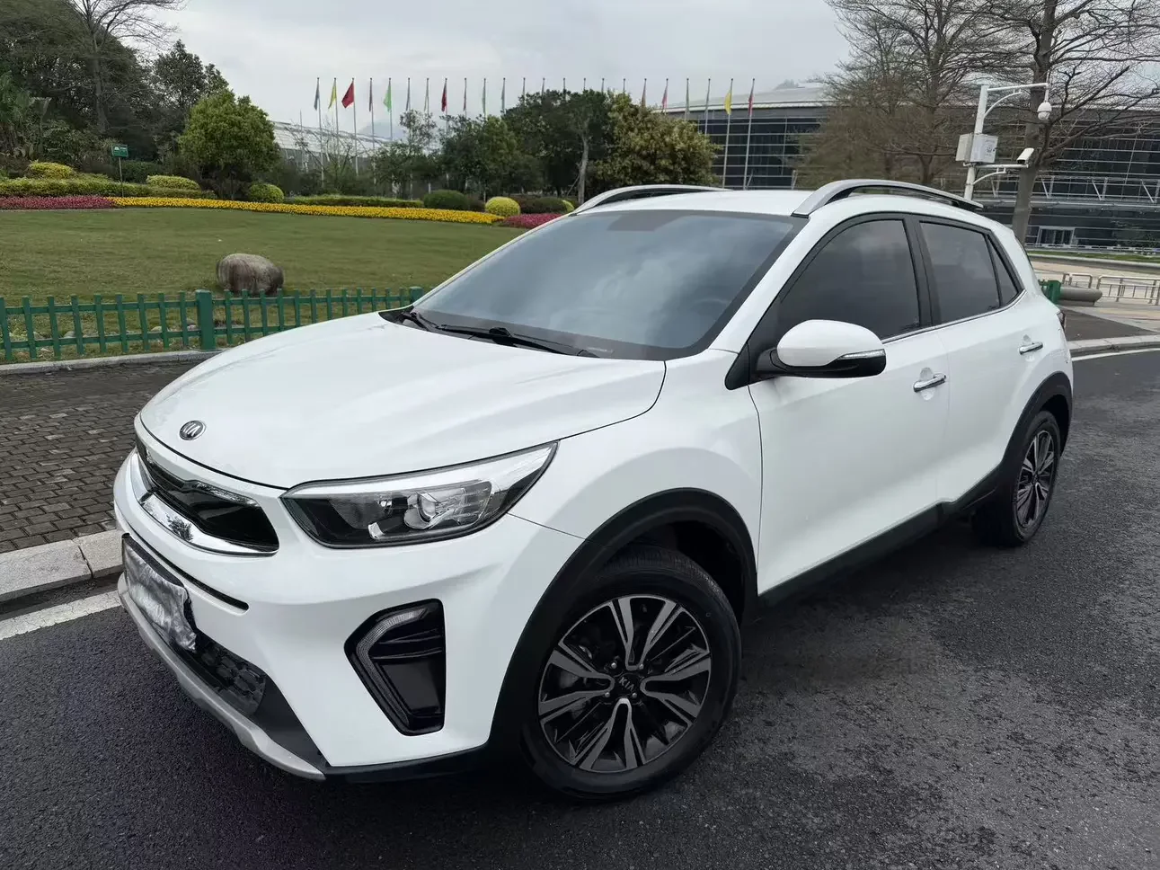 Kia KX1