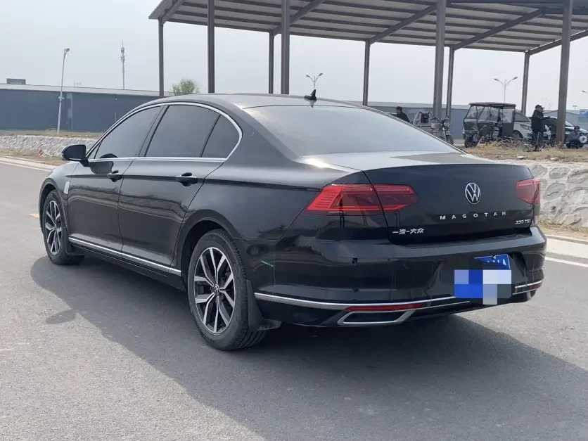 Volkswagen Magotan