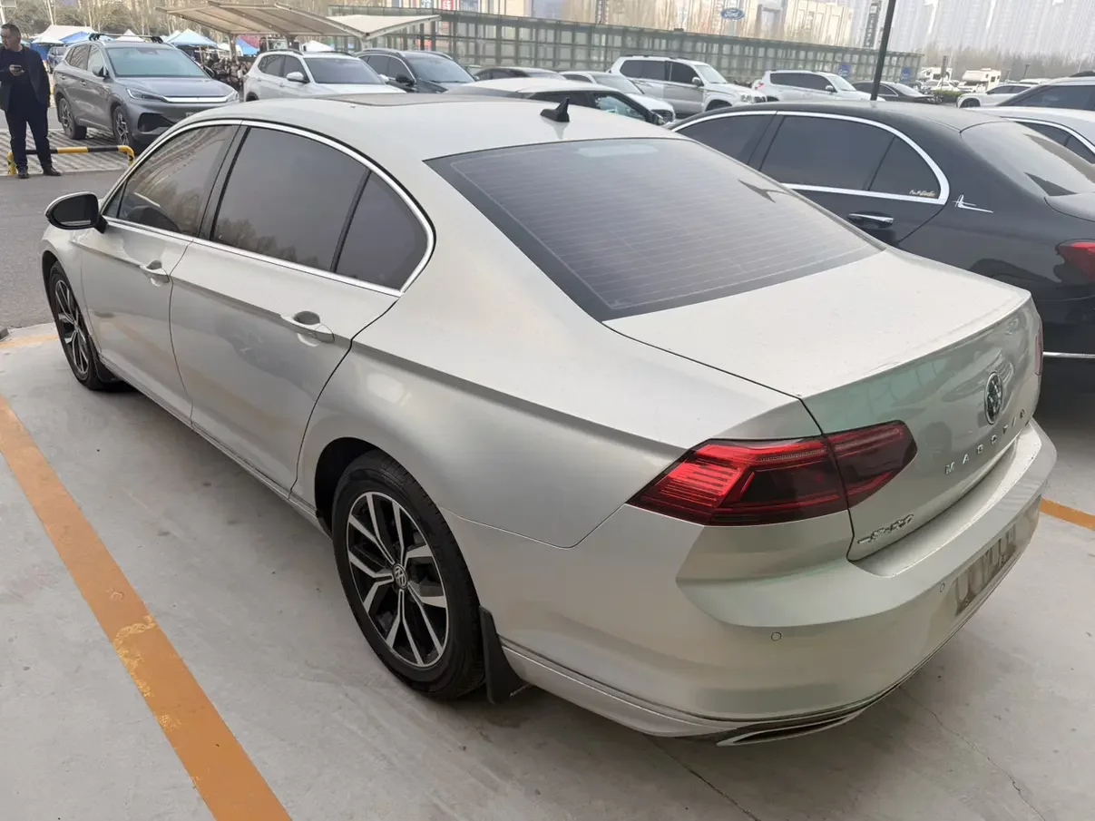 Volkswagen Magotan