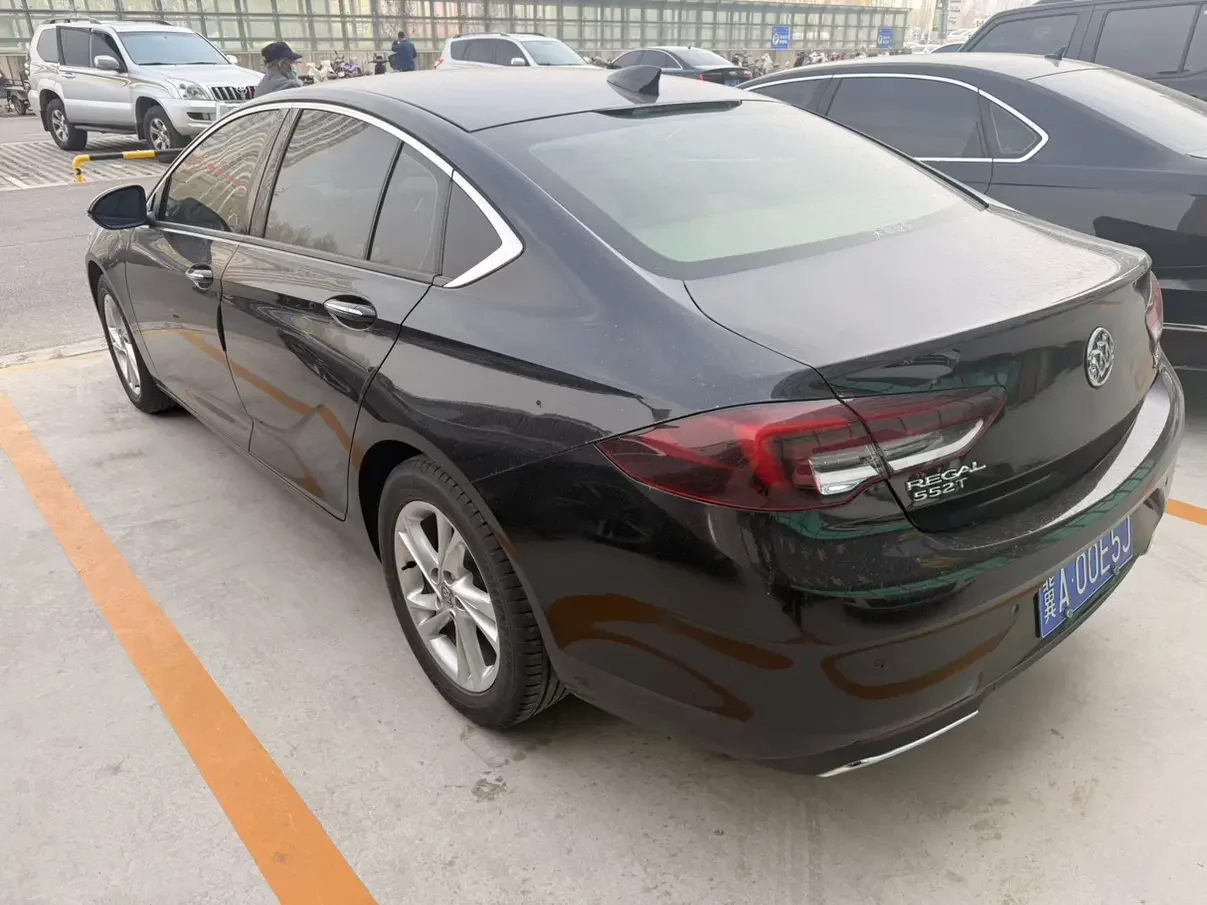 Buick Majesty