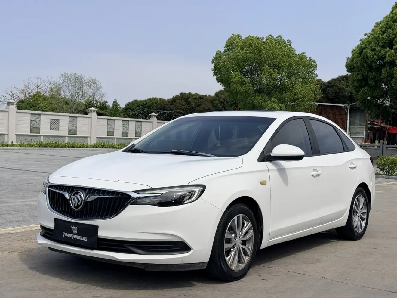 Buick Yinglang