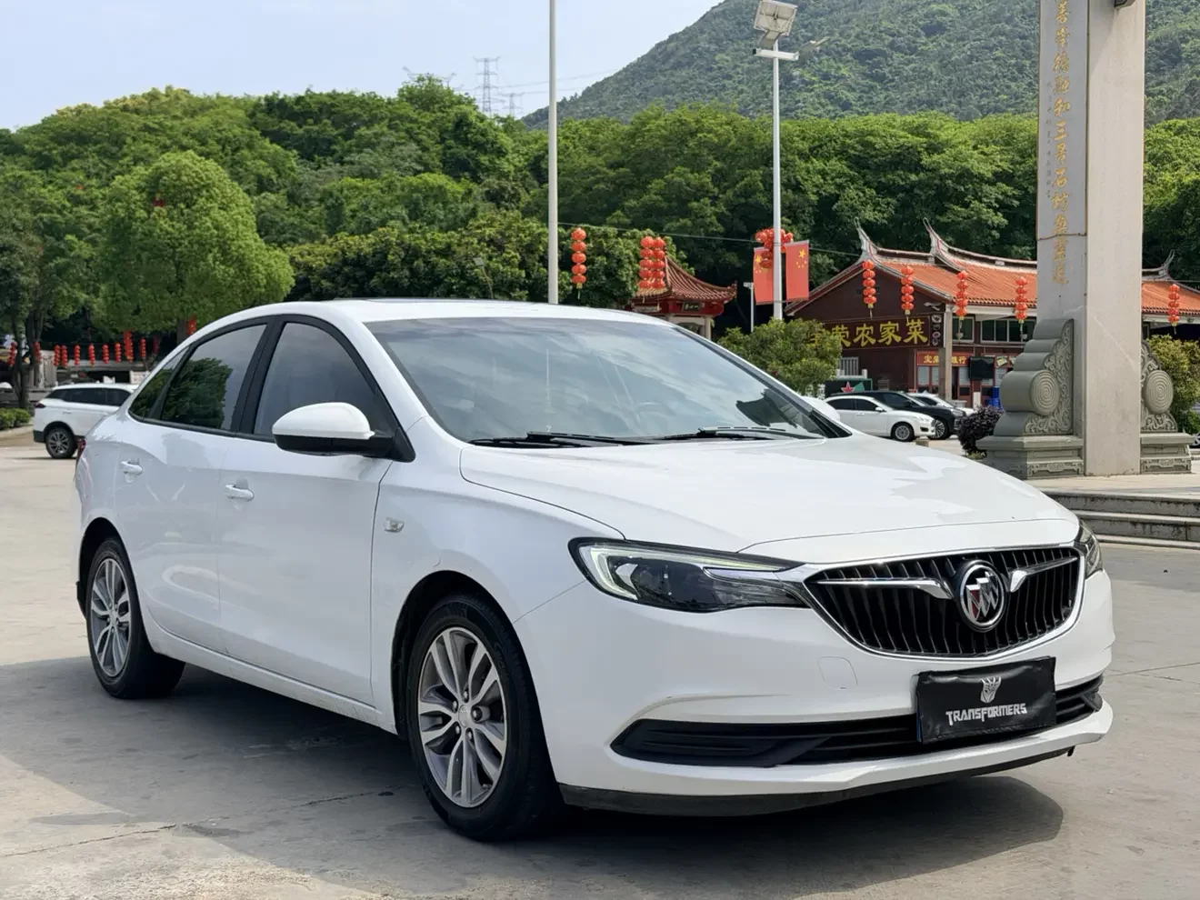 Buick Yinglang