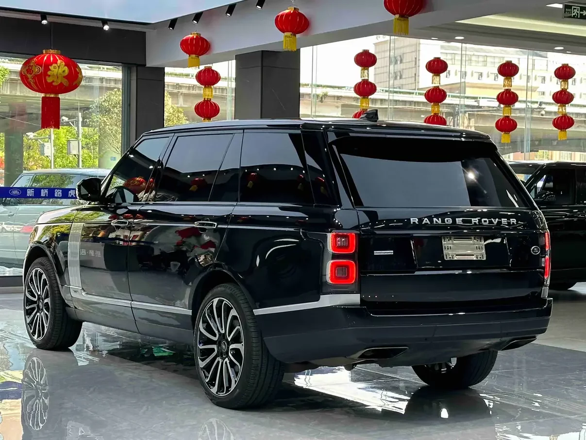 Land Rover range rover