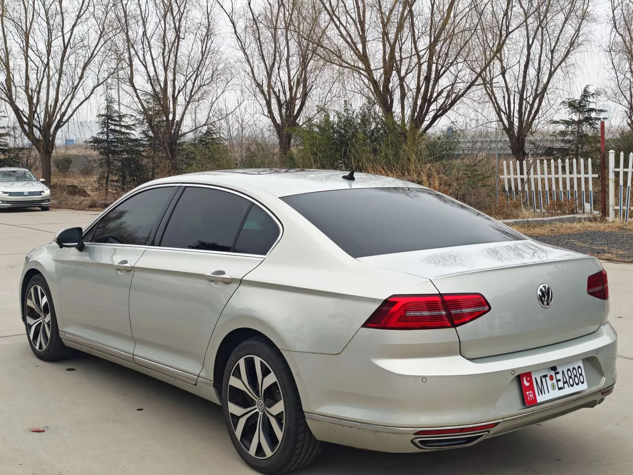 Volkswagen Magotan