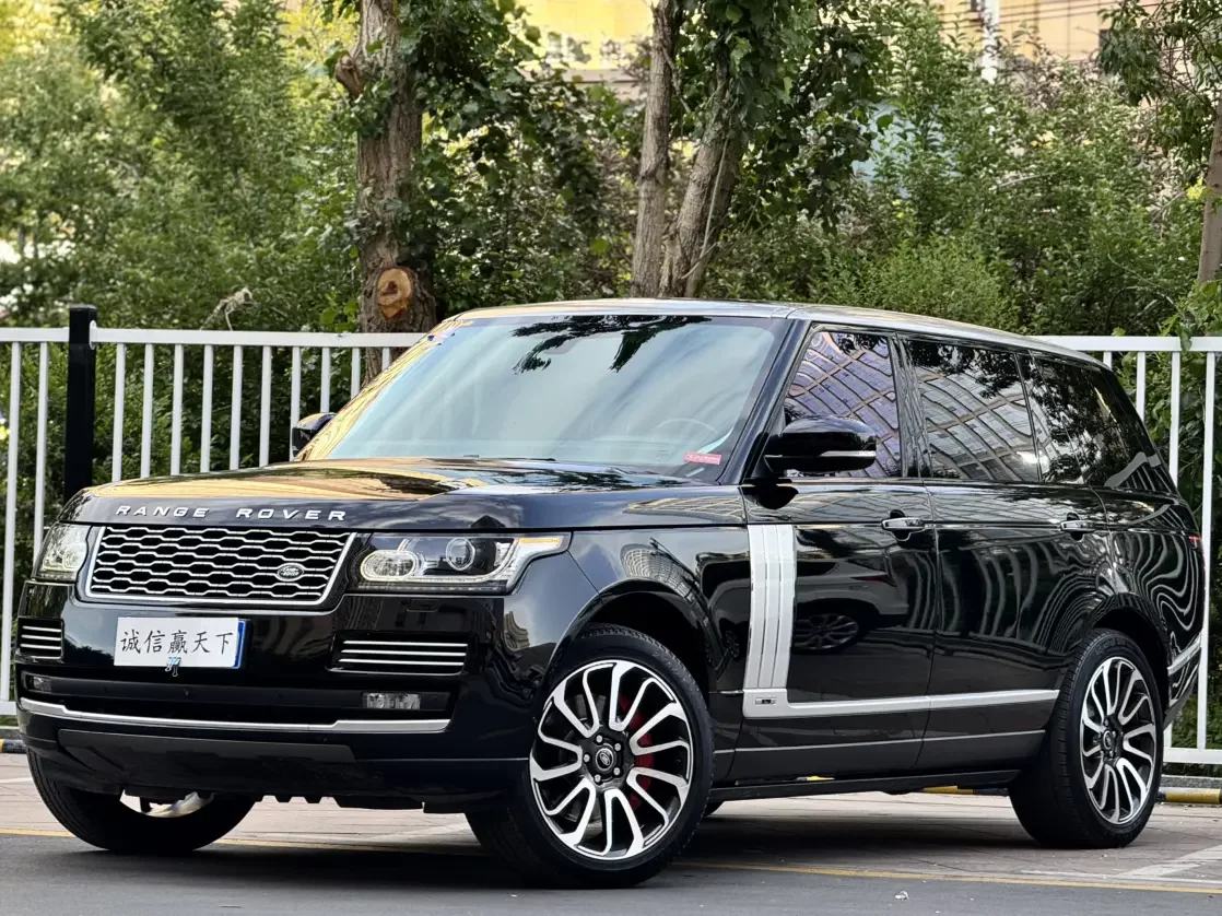 Land Rover range rover