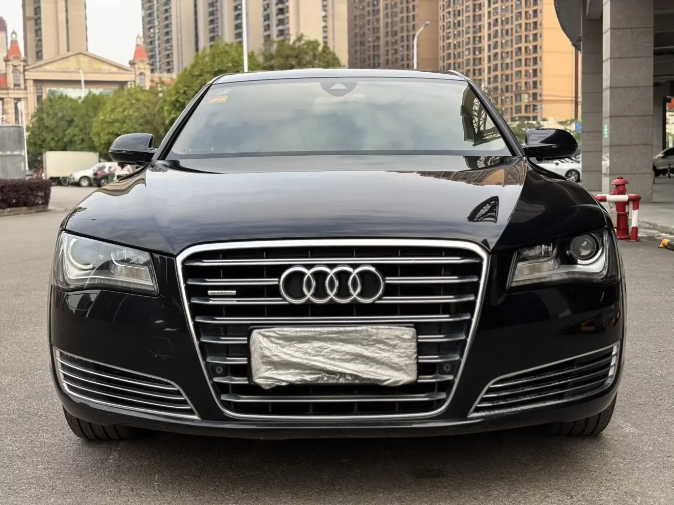 Audi A8