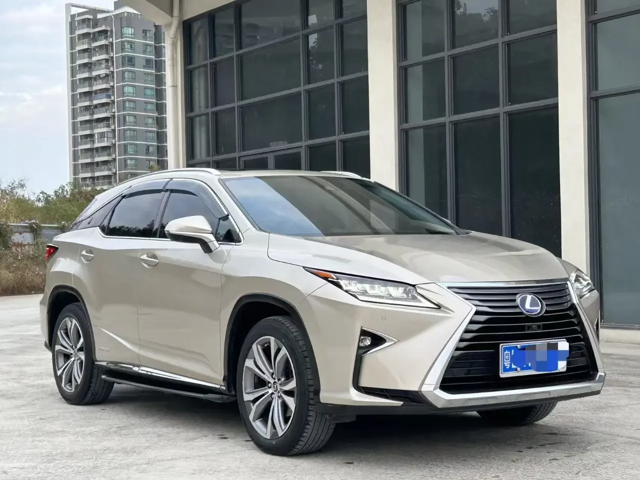 Lexus RX