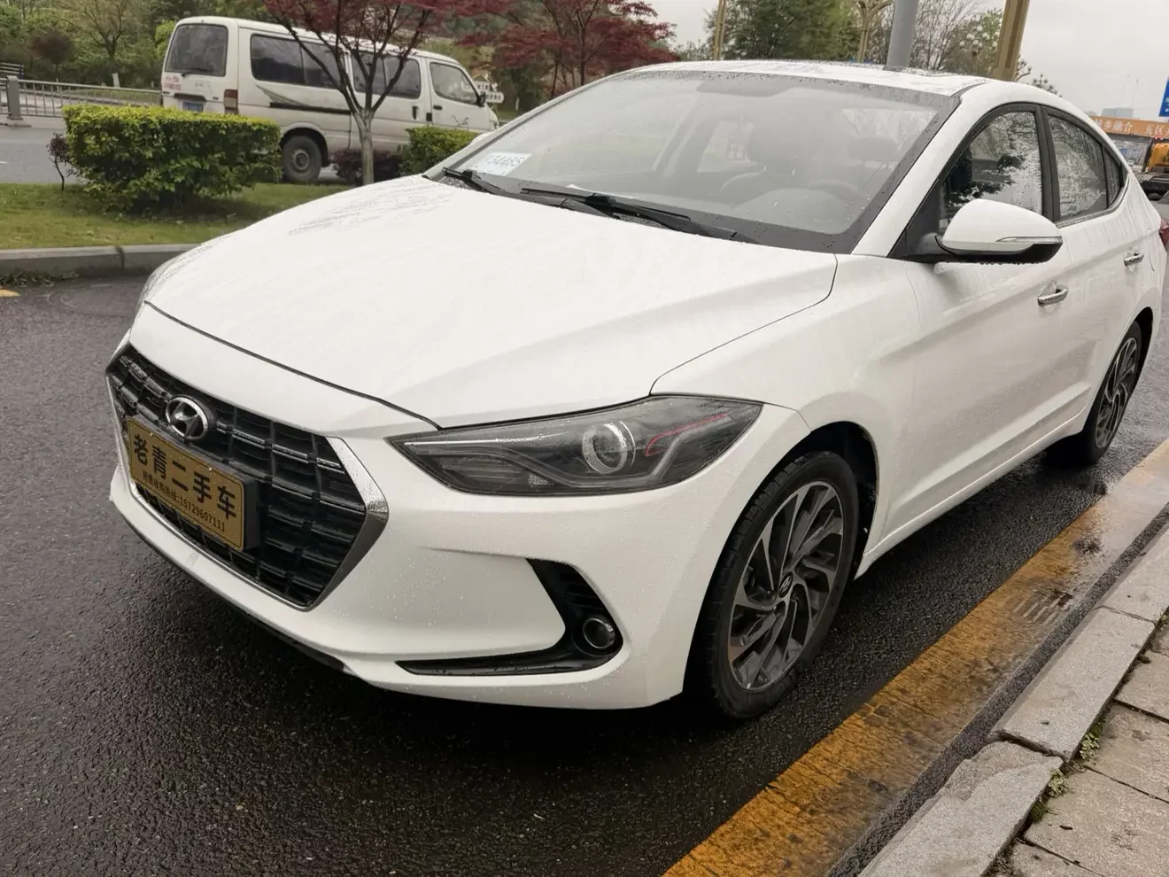 Hyundai lead