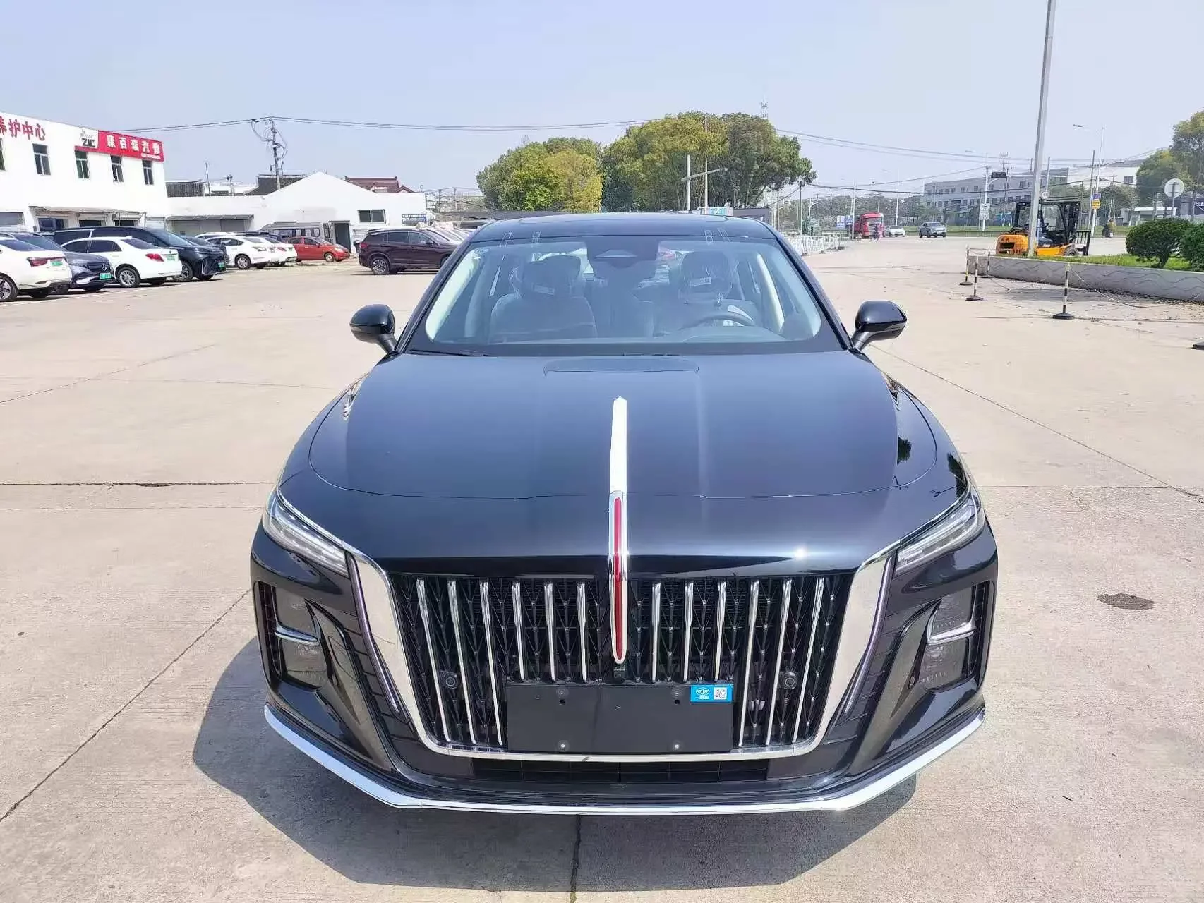 Hongqi H5