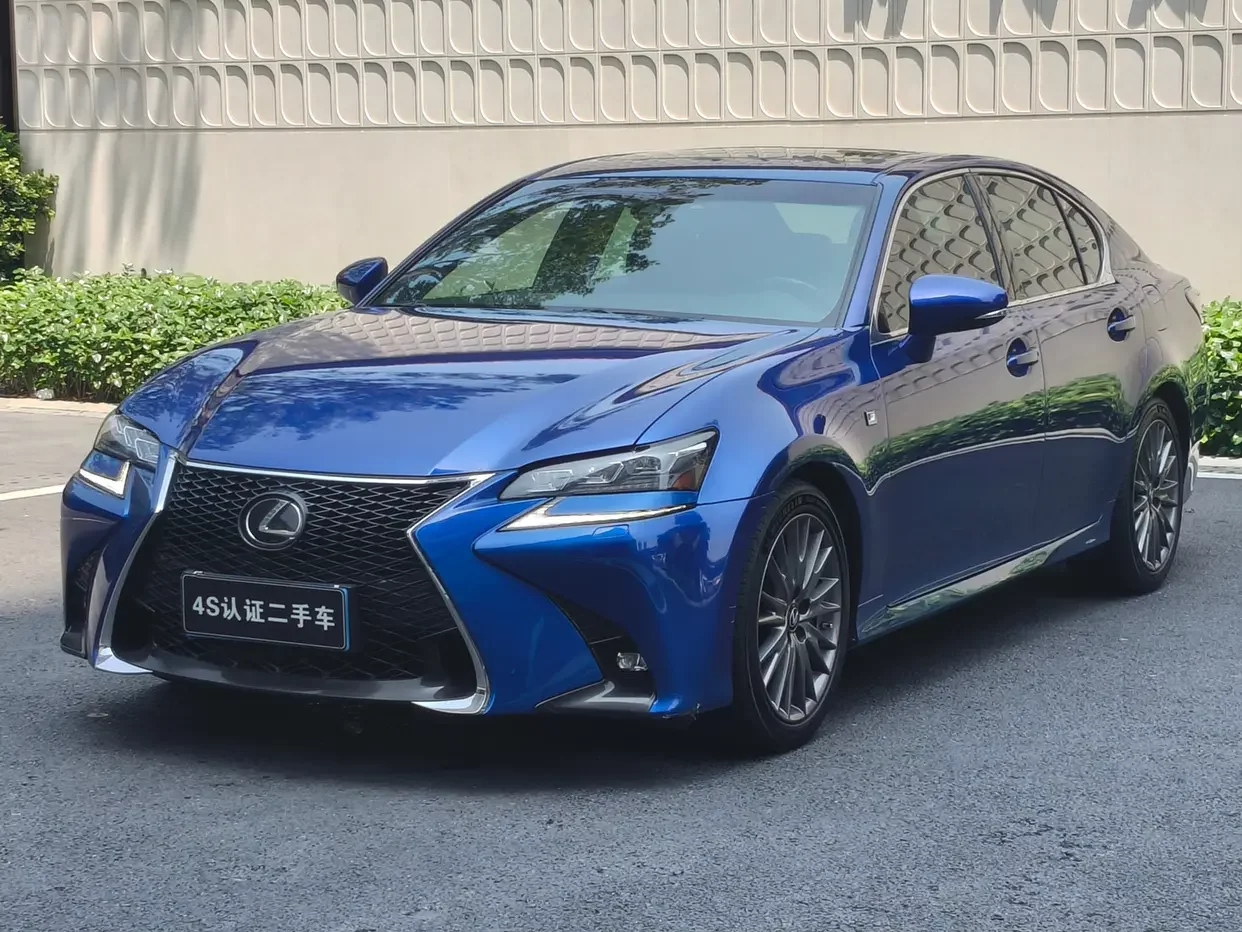 Lexus GS