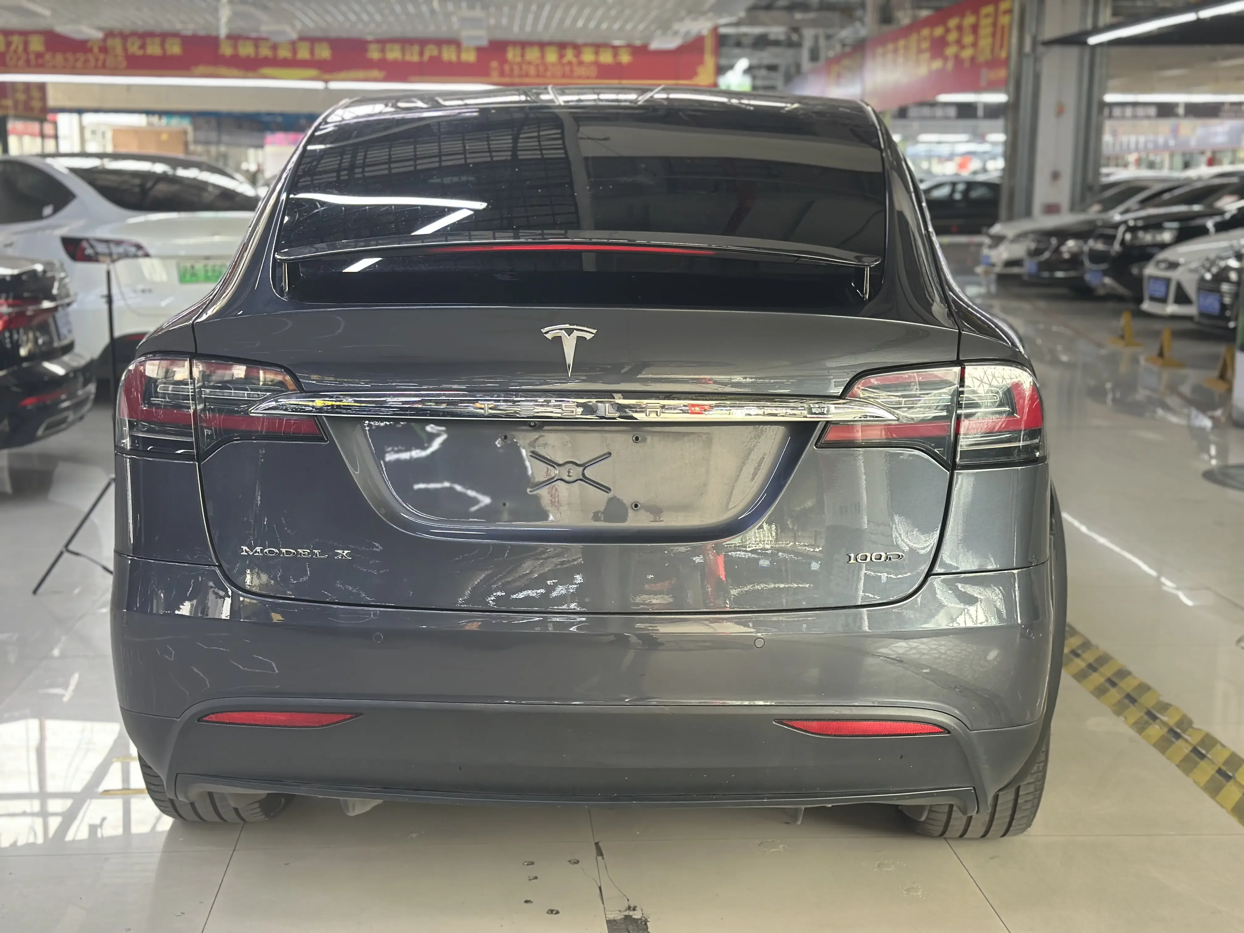 Tesla Model X