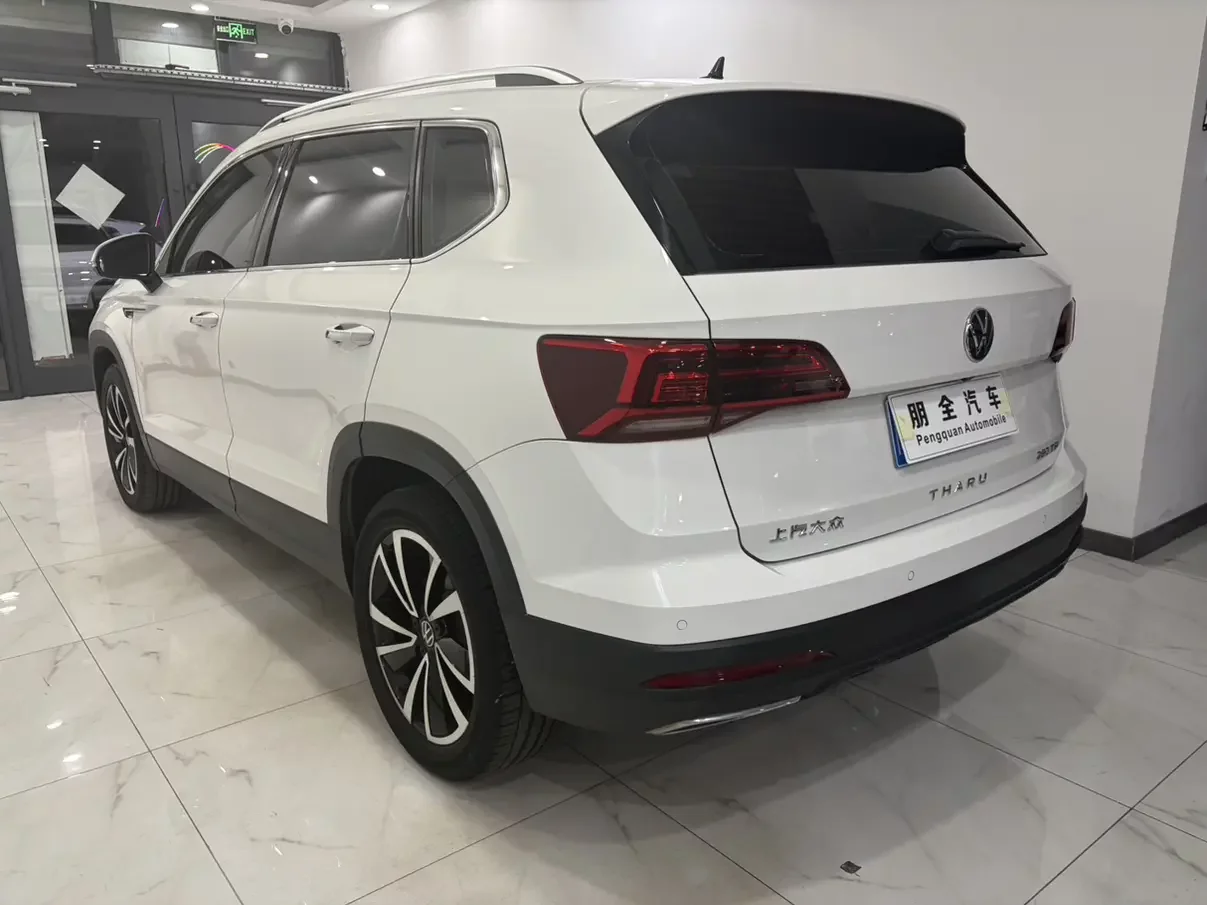 Volkswagen Tharu