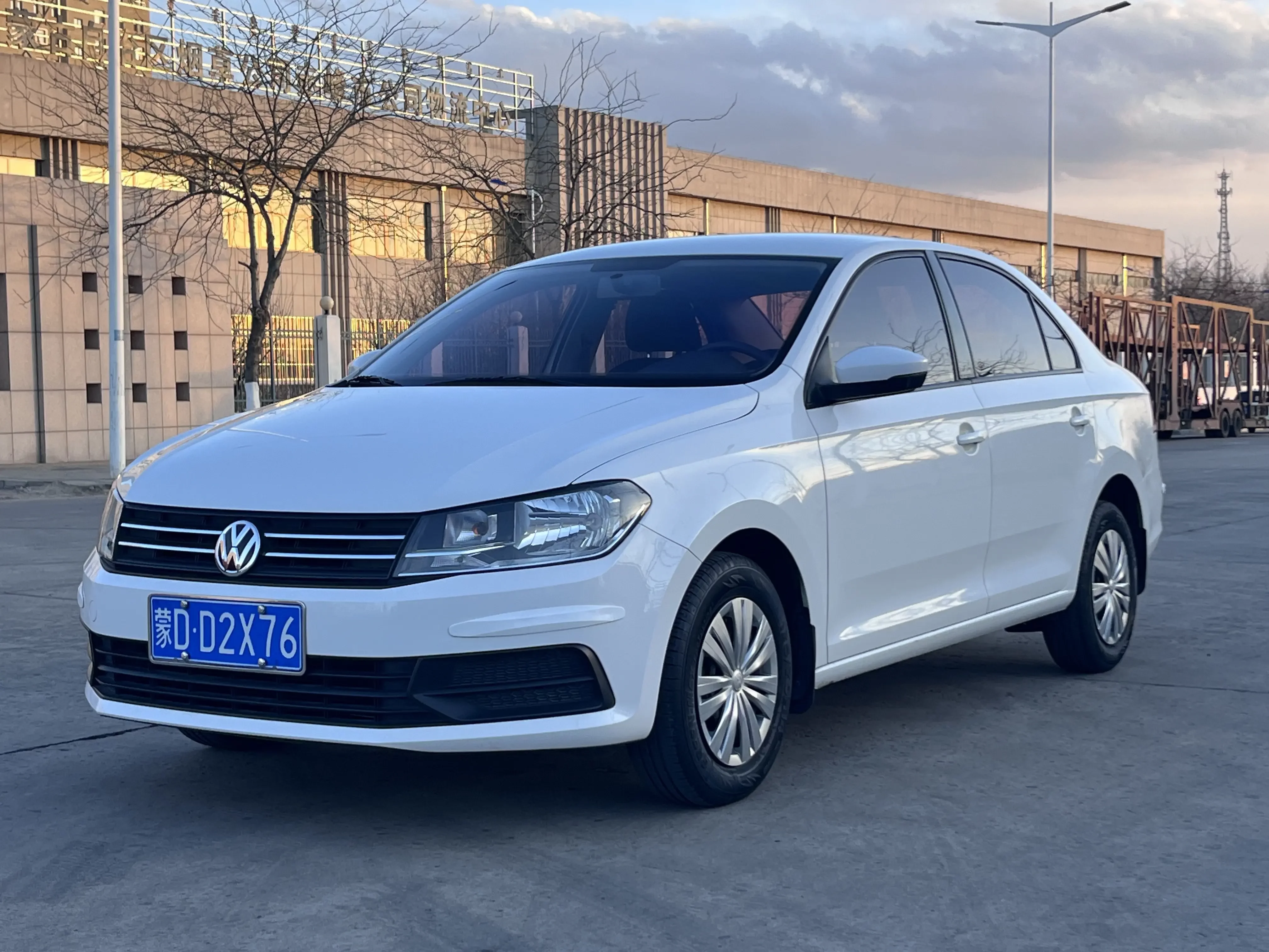 VOLKSWAGEN SANTANA