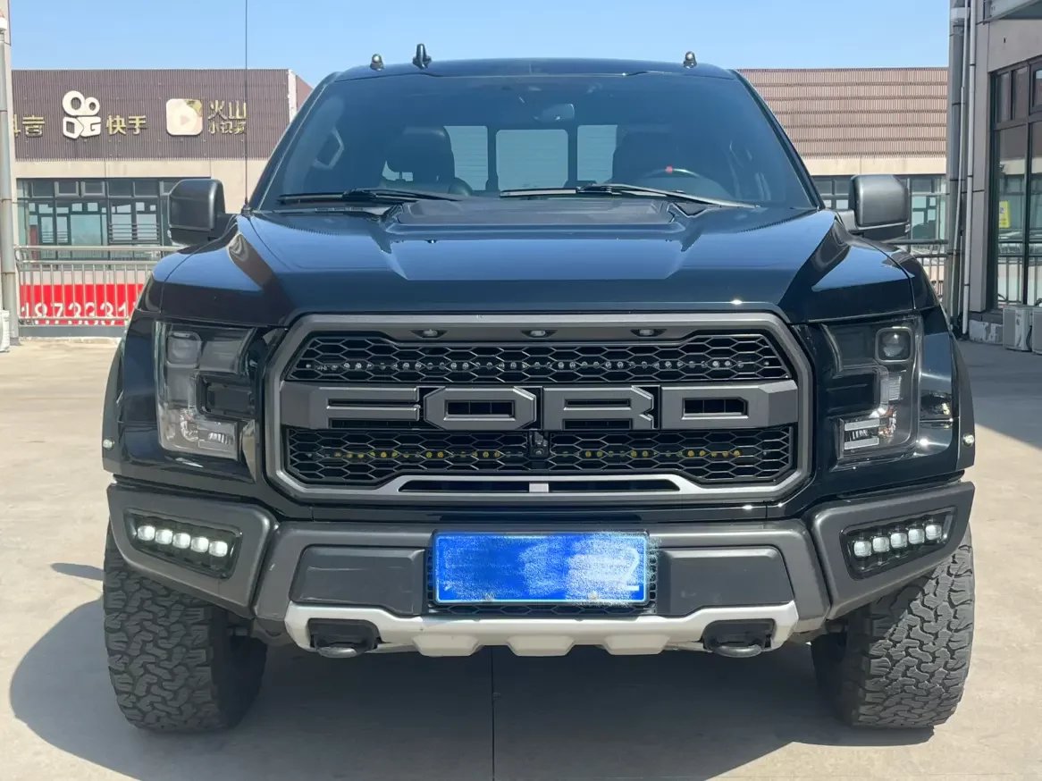 Ford F-150 Raptor