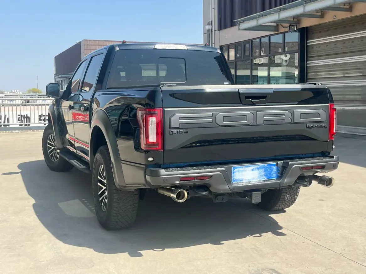Ford F-150 Raptor