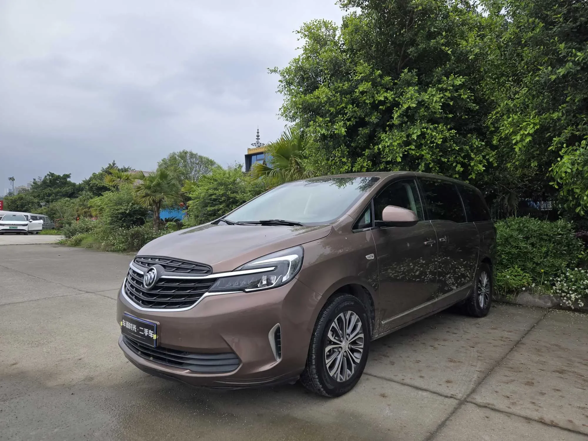 Buick GL8