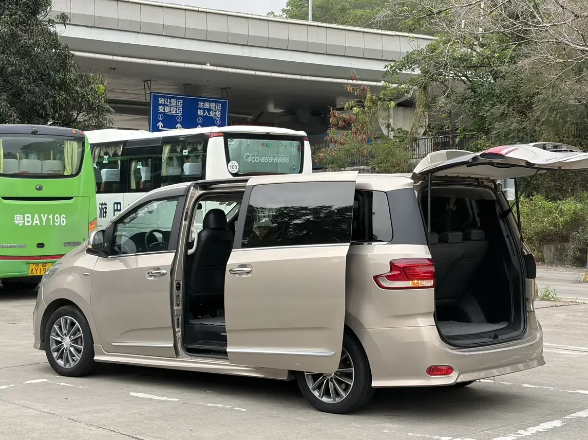 Datong Maxus G10