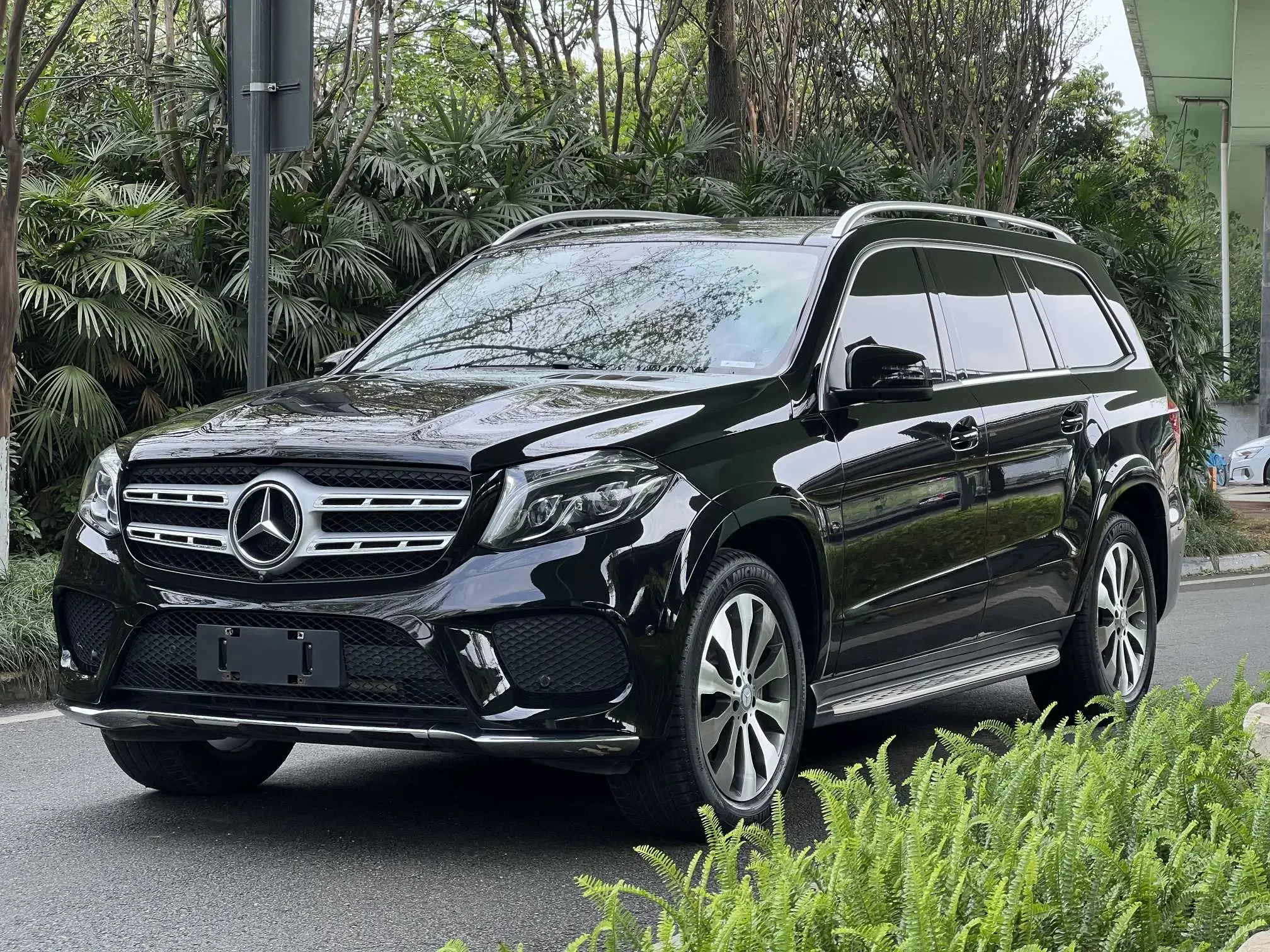Mercedes-Benz GLS