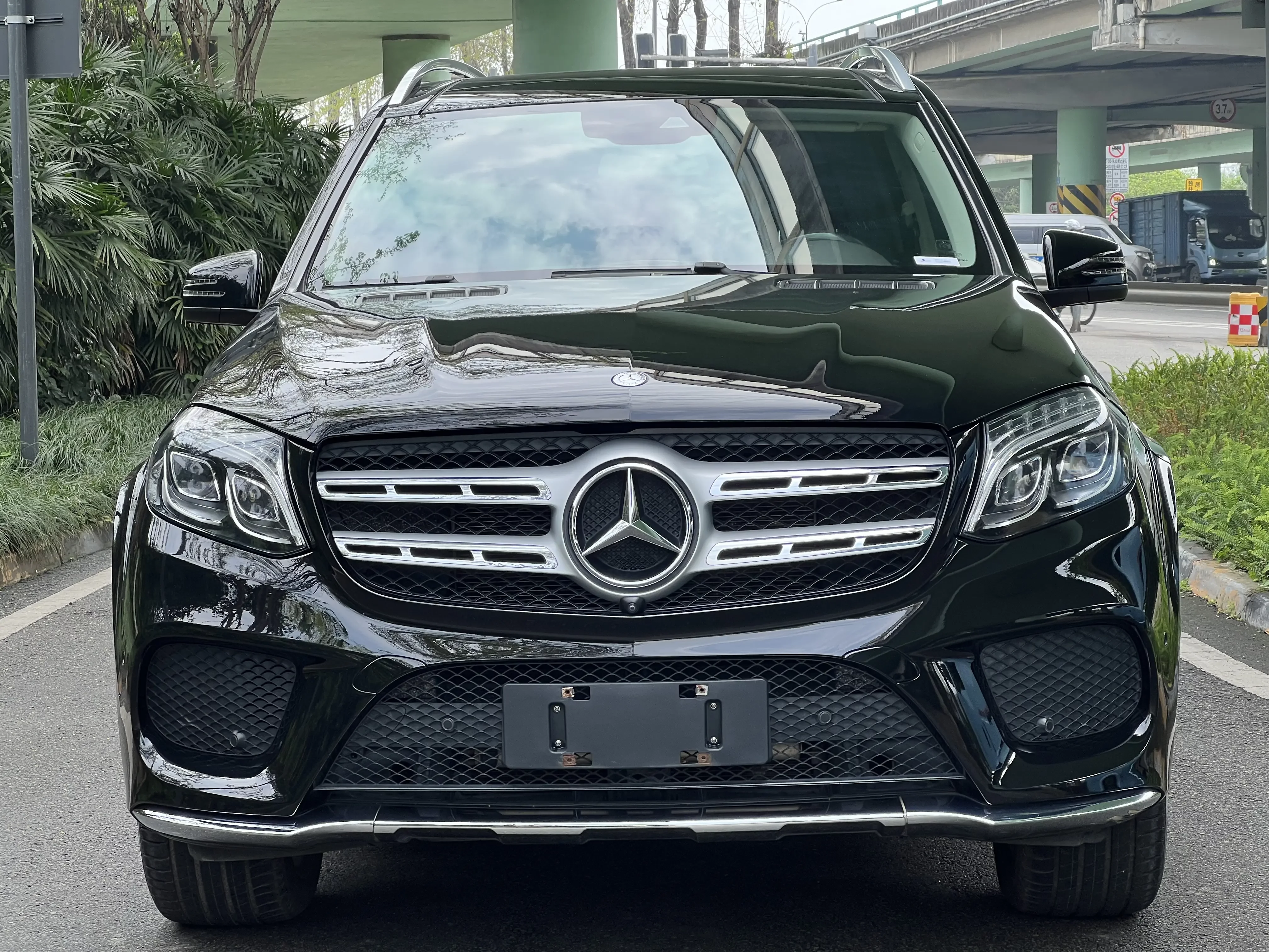 Mercedes-Benz GLS