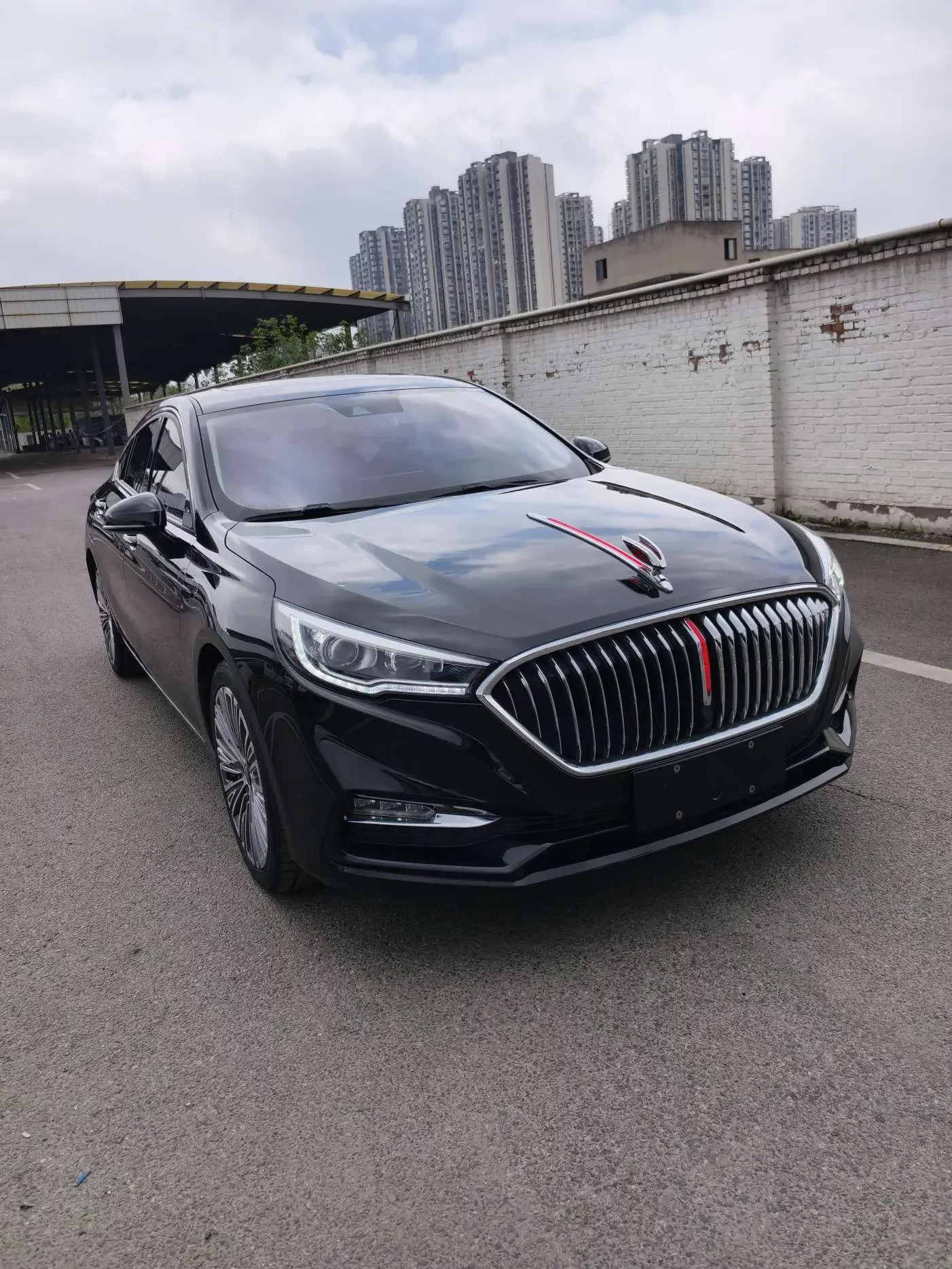 Hongqi H5 classic