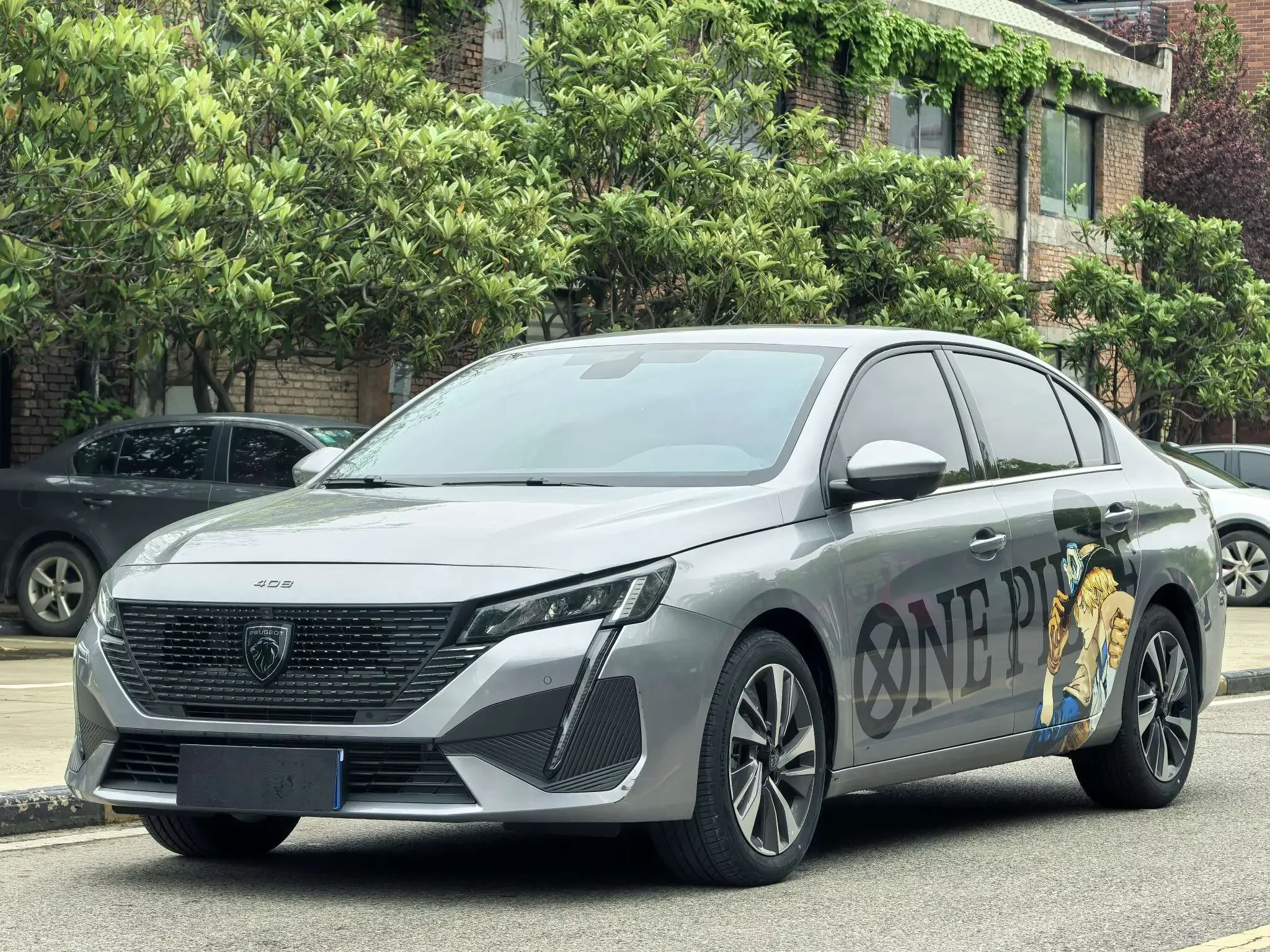 Peugeot 408