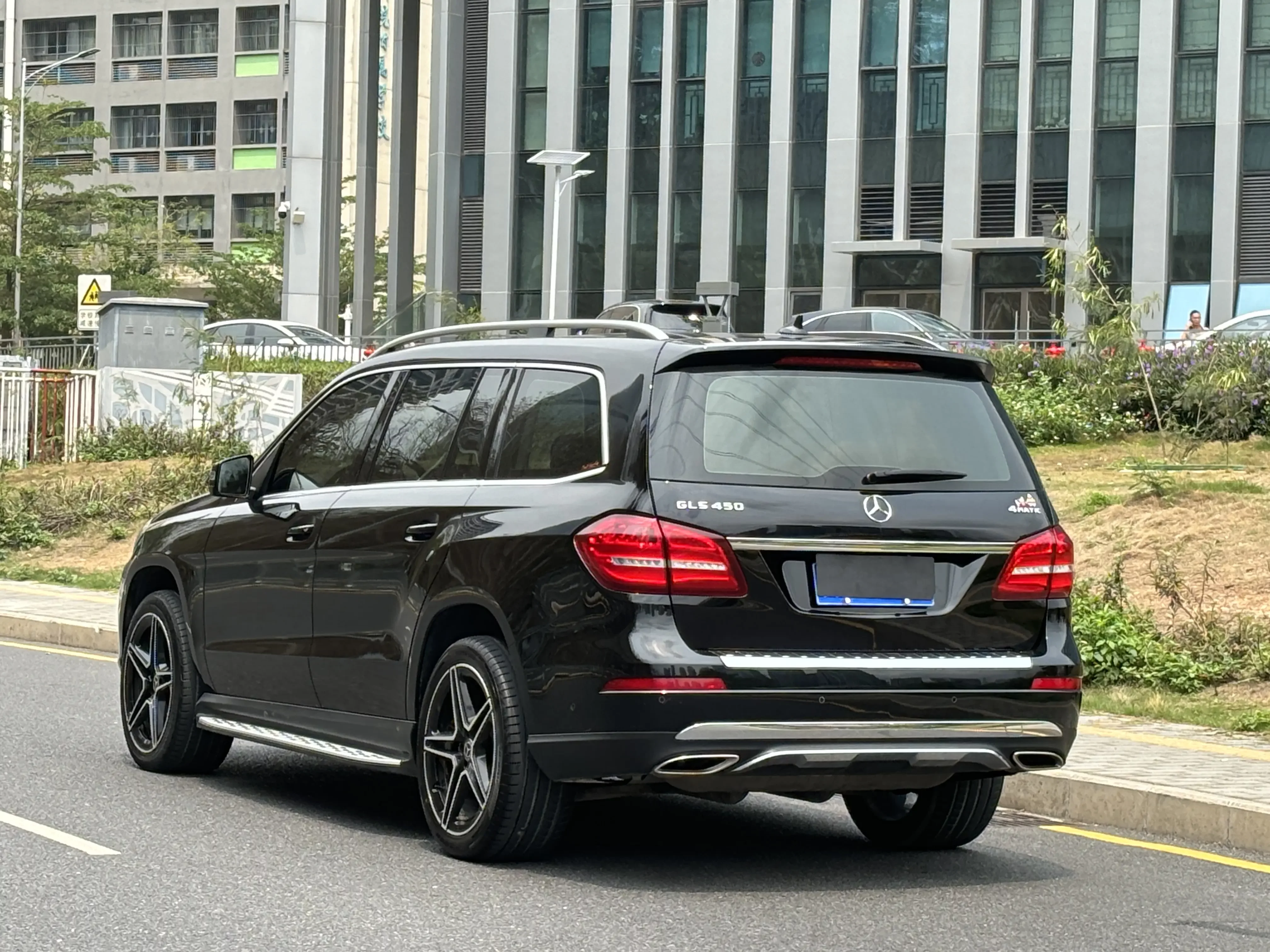 Mercedes-Benz GLS