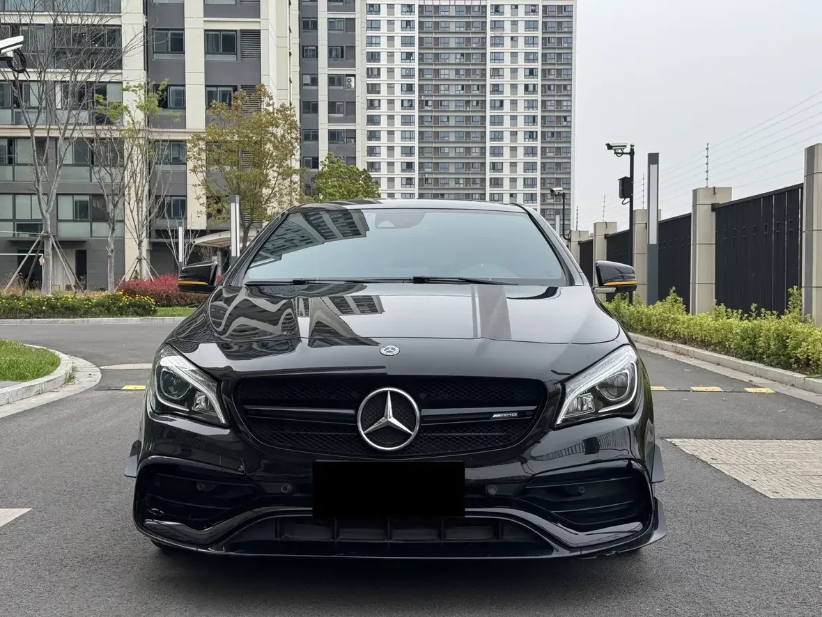 Mercedes-Benz Mercedes CLA AMG